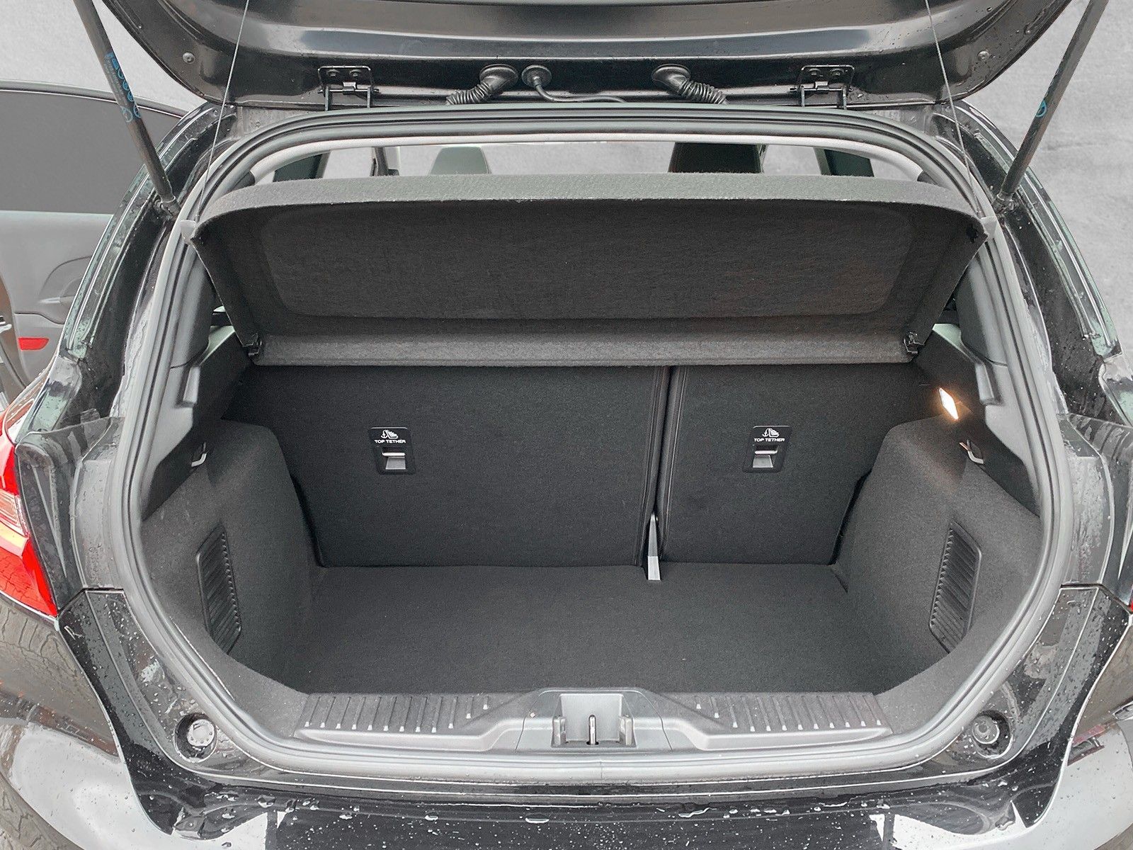 Fahrzeugabbildung Ford Fiesta Titanium 3-türig