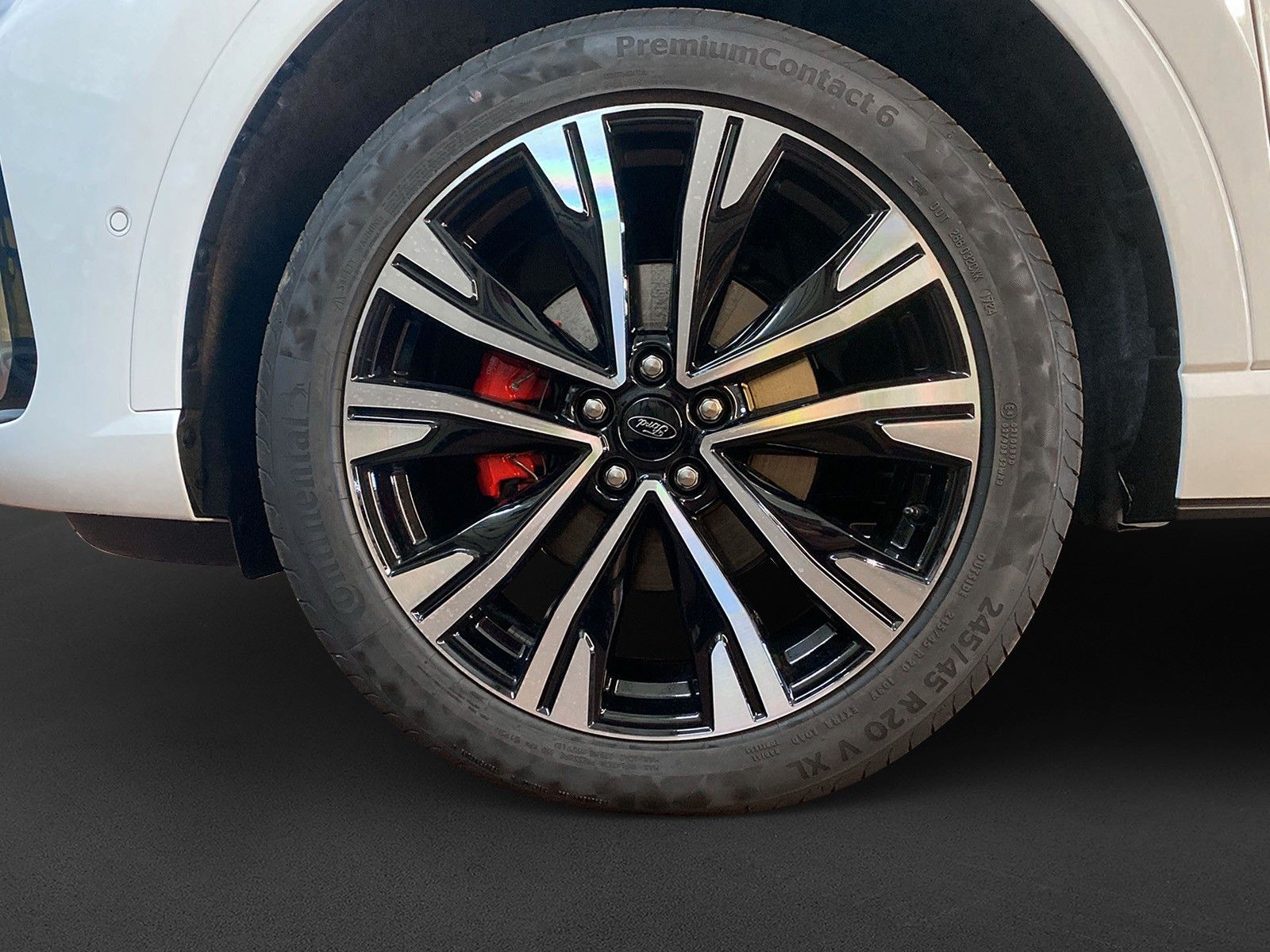 Fahrzeugabbildung Ford Kuga Plug-In Hybrid ST-Line X
