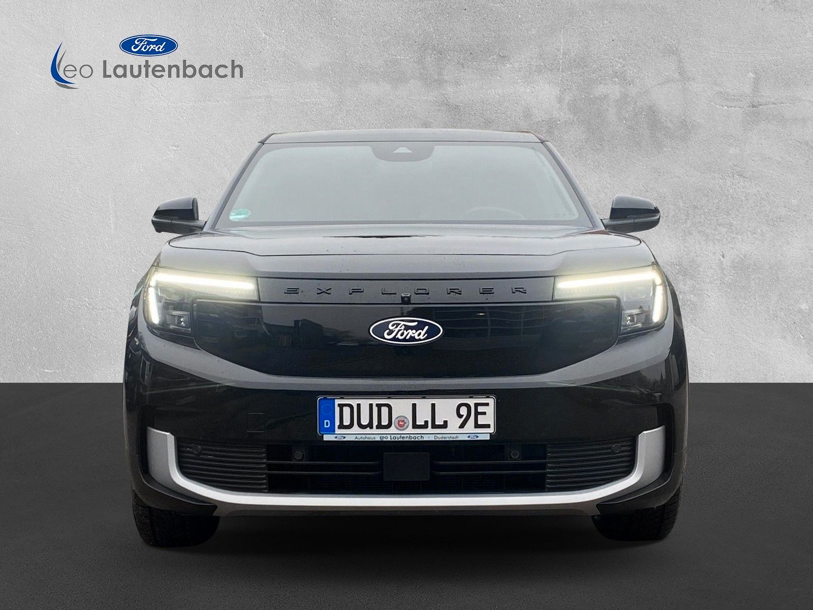 Fahrzeugabbildung Ford Explorer Premium AWD
