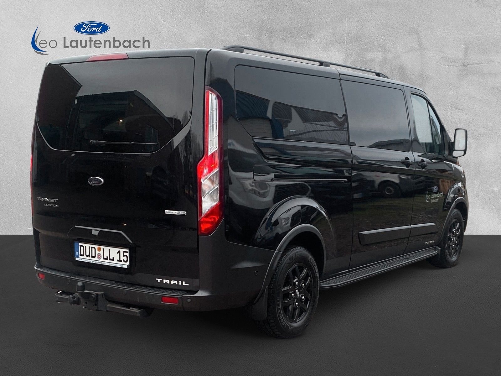 Fahrzeugabbildung Ford Custom Kombi 340 L2 Trail