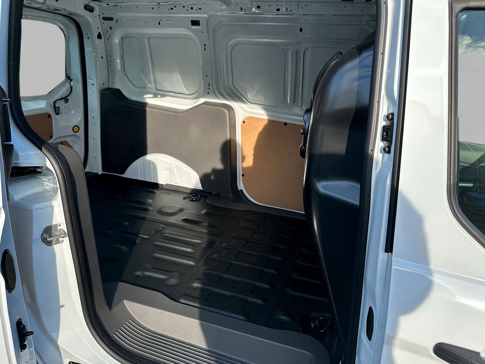 Fahrzeugabbildung Ford Transit Connect Kasten Trend L2