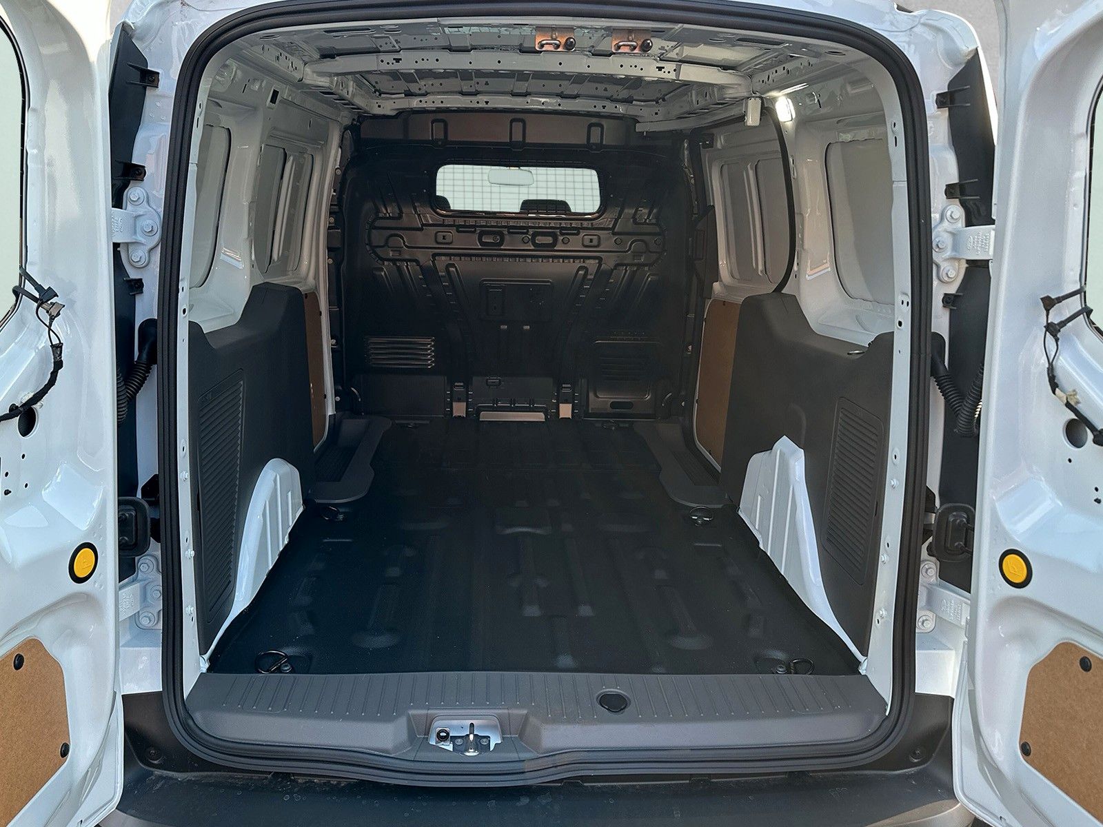 Fahrzeugabbildung Ford Transit Connect Kasten Trend L2