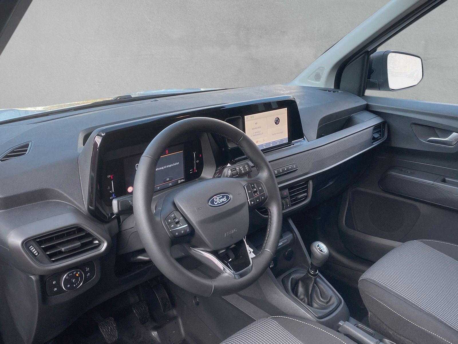 Fahrzeugabbildung Ford Transit Courier Trend
