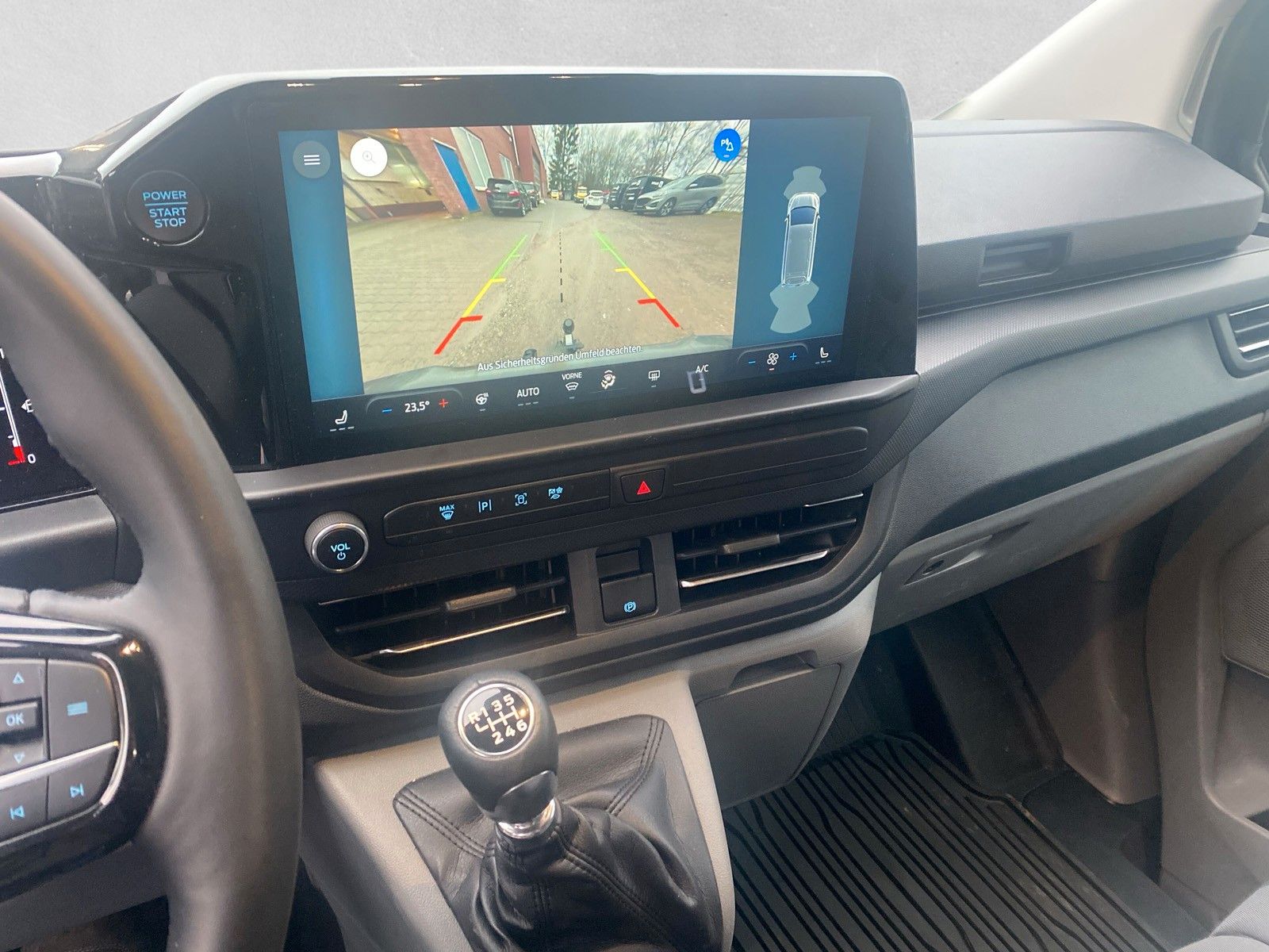 Fahrzeugabbildung Ford Transit Custom Kasten L2  Limited