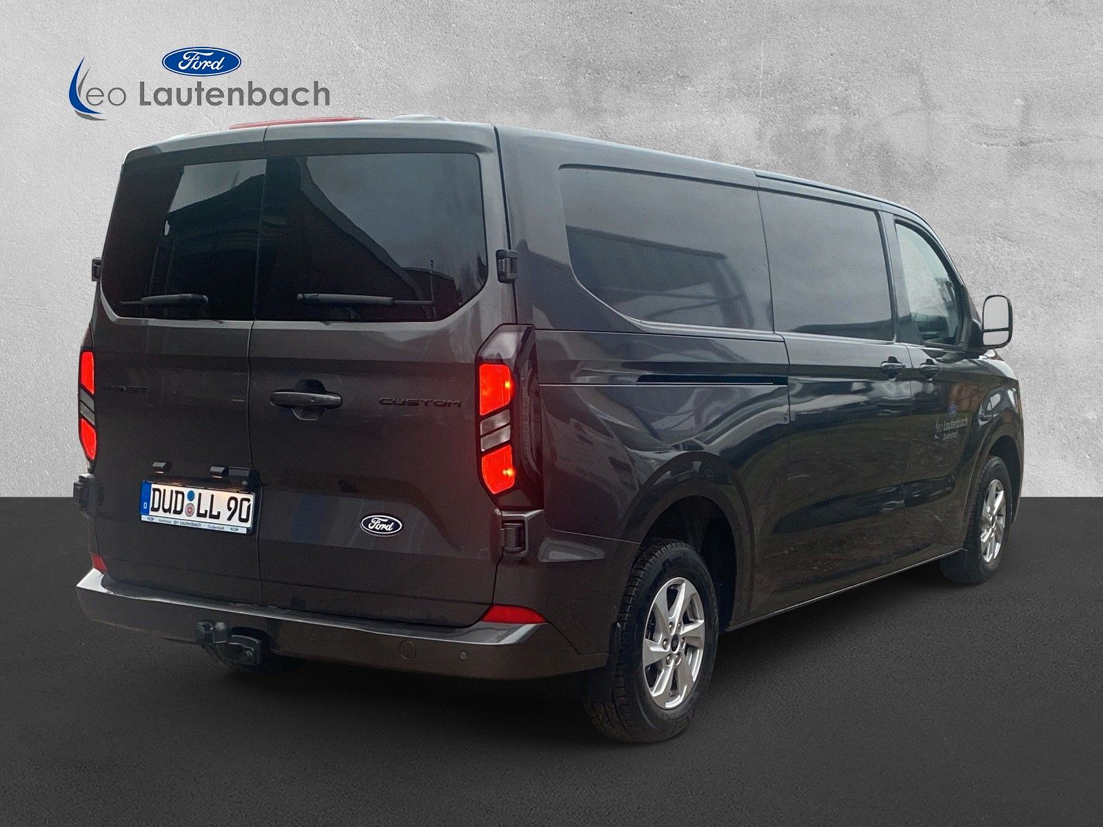 Fahrzeugabbildung Ford Transit Custom Kasten L2  Limited