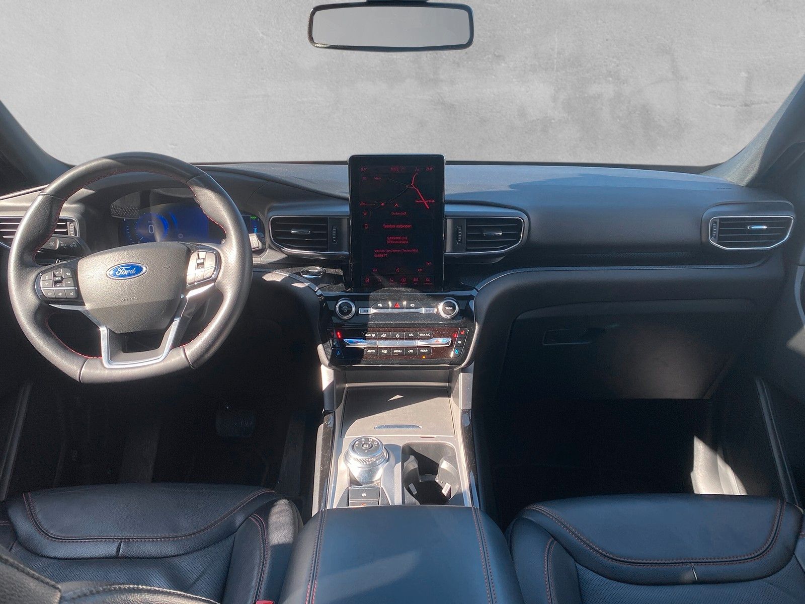Fahrzeugabbildung Ford Explorer ST-Line Plug-in-Hybrid 4x4