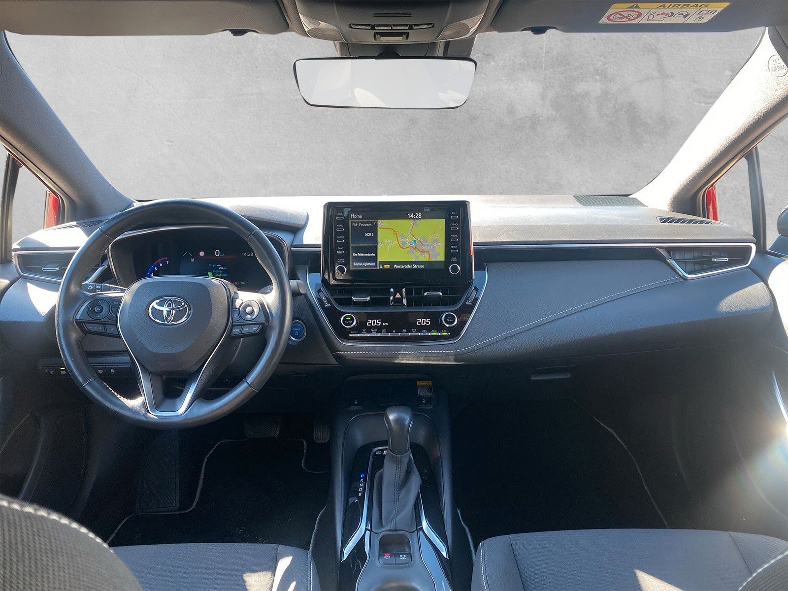Fahrzeugabbildung Toyota Corolla Hybrid Club