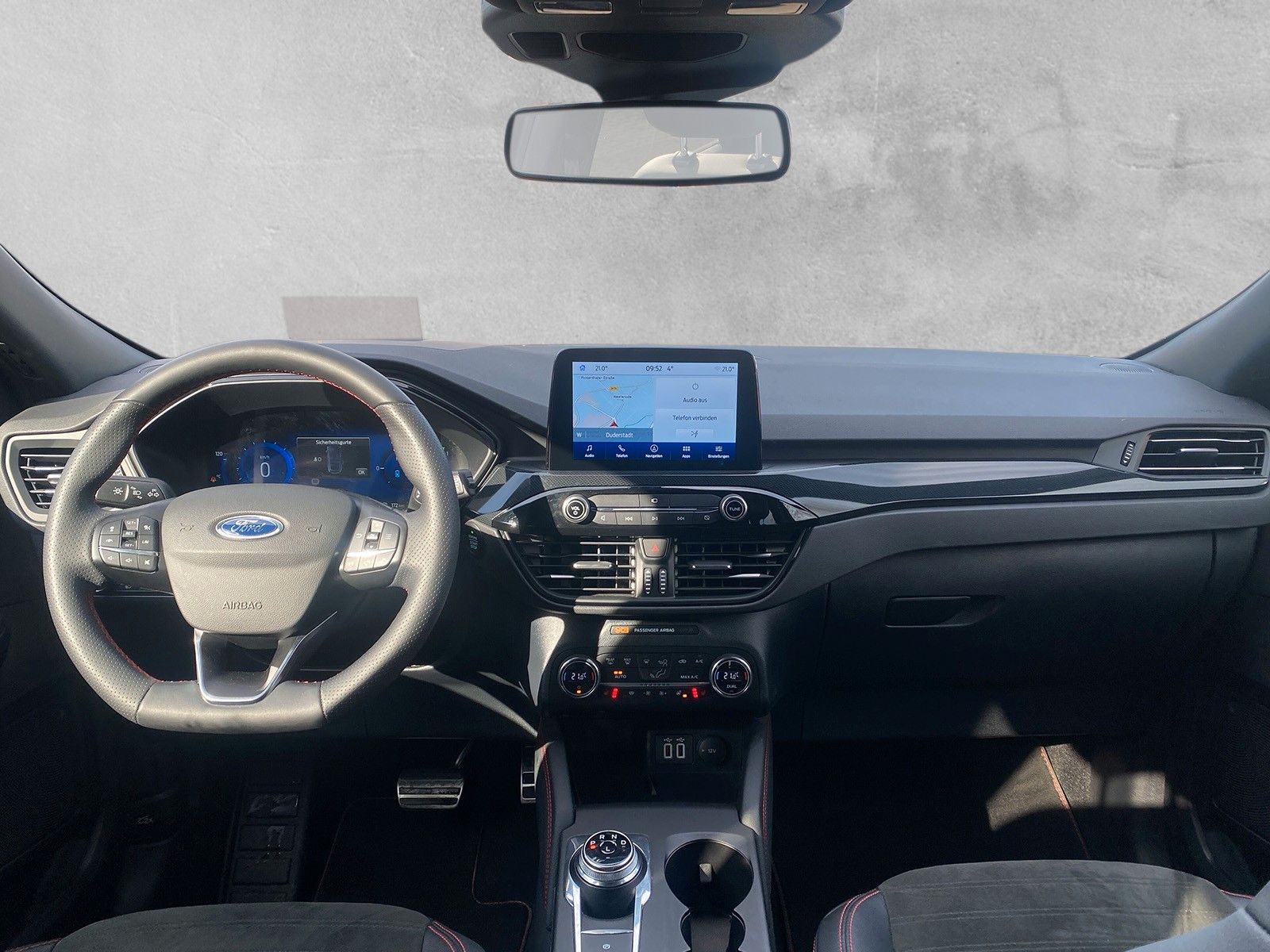 Fahrzeugabbildung Ford Kuga Hybrid ST-Line X