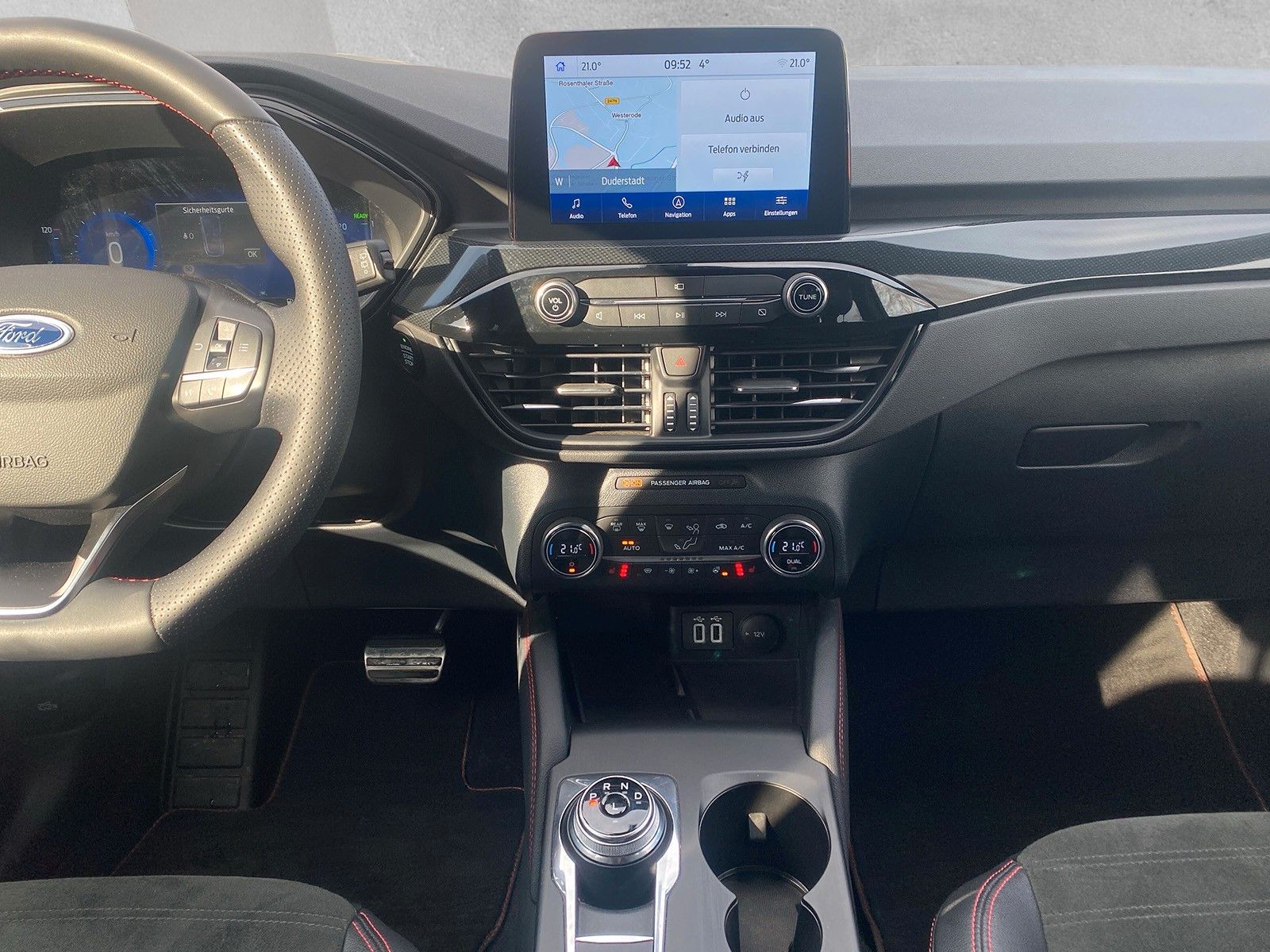 Fahrzeugabbildung Ford Kuga Hybrid ST-Line X