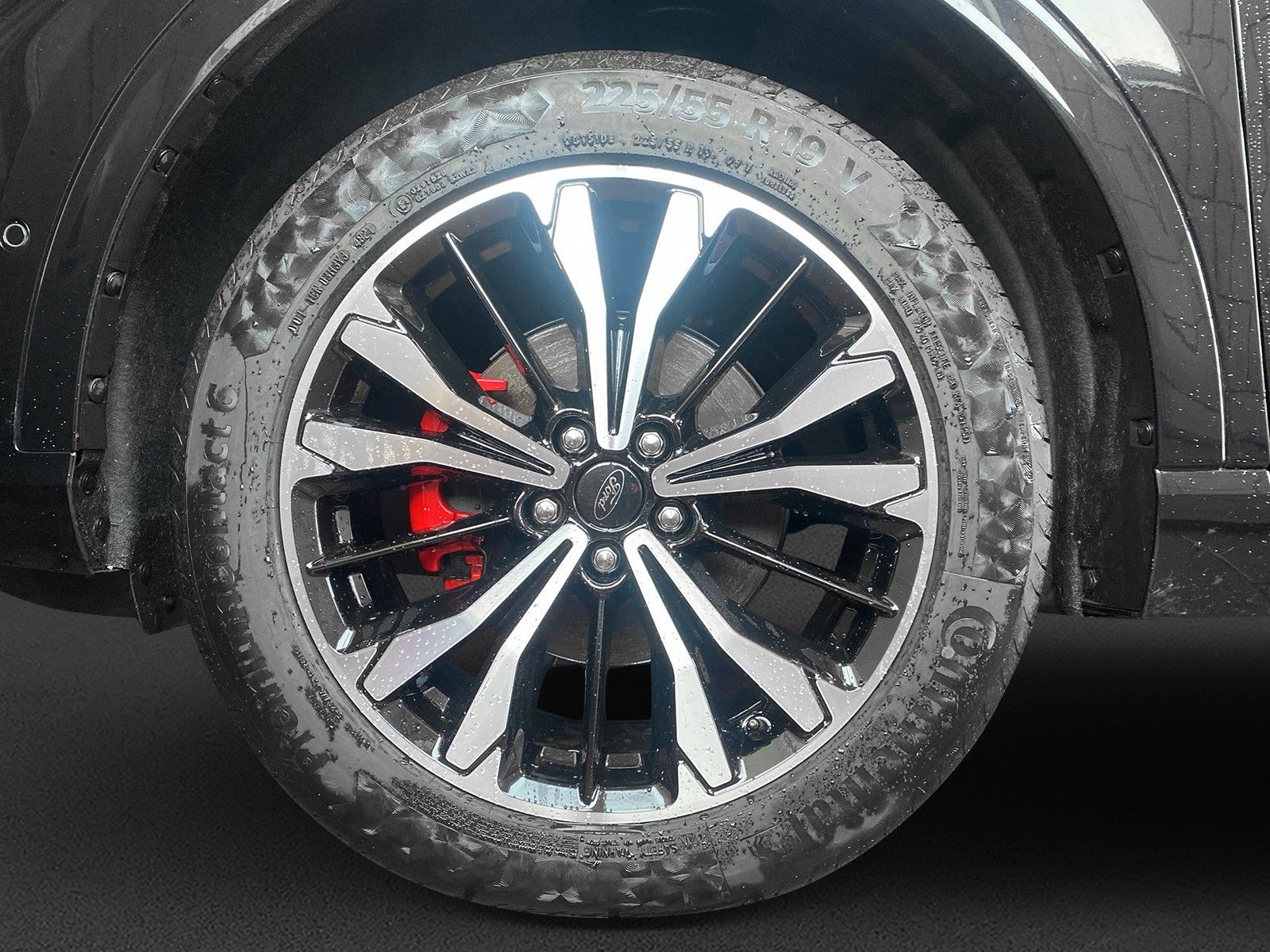 Fahrzeugabbildung Ford Kuga Hybrid ST-Line X