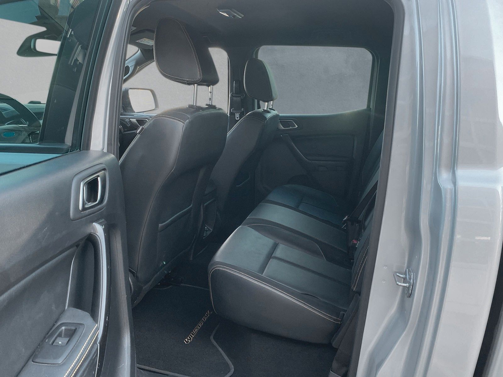 Fahrzeugabbildung Ford Ranger Wildtrak Doppelkabine 4x4