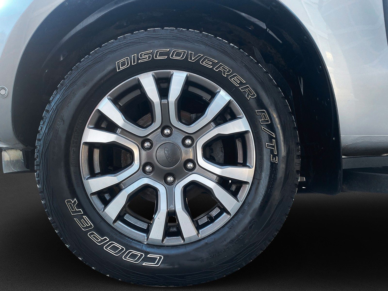 Fahrzeugabbildung Ford Ranger Wildtrak Doppelkabine 4x4