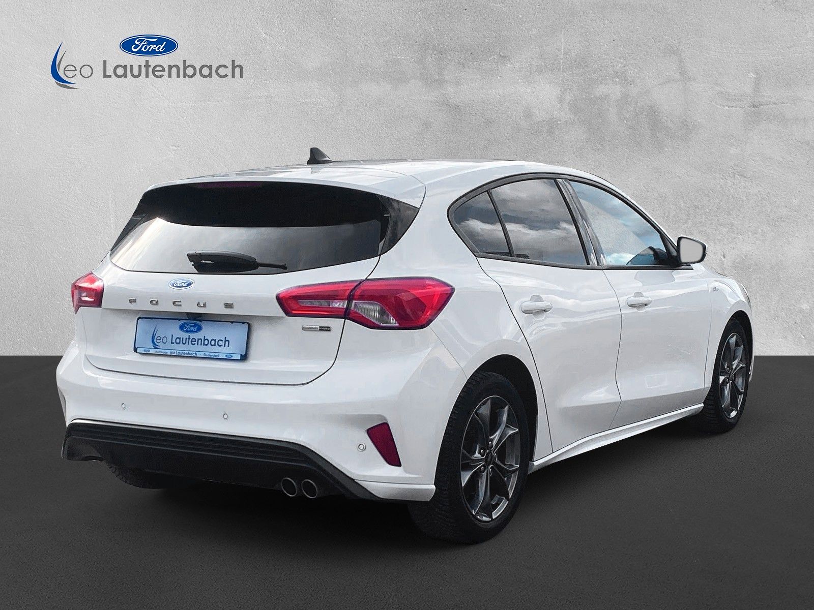 Fahrzeugabbildung Ford Focus Lim. ST-Line