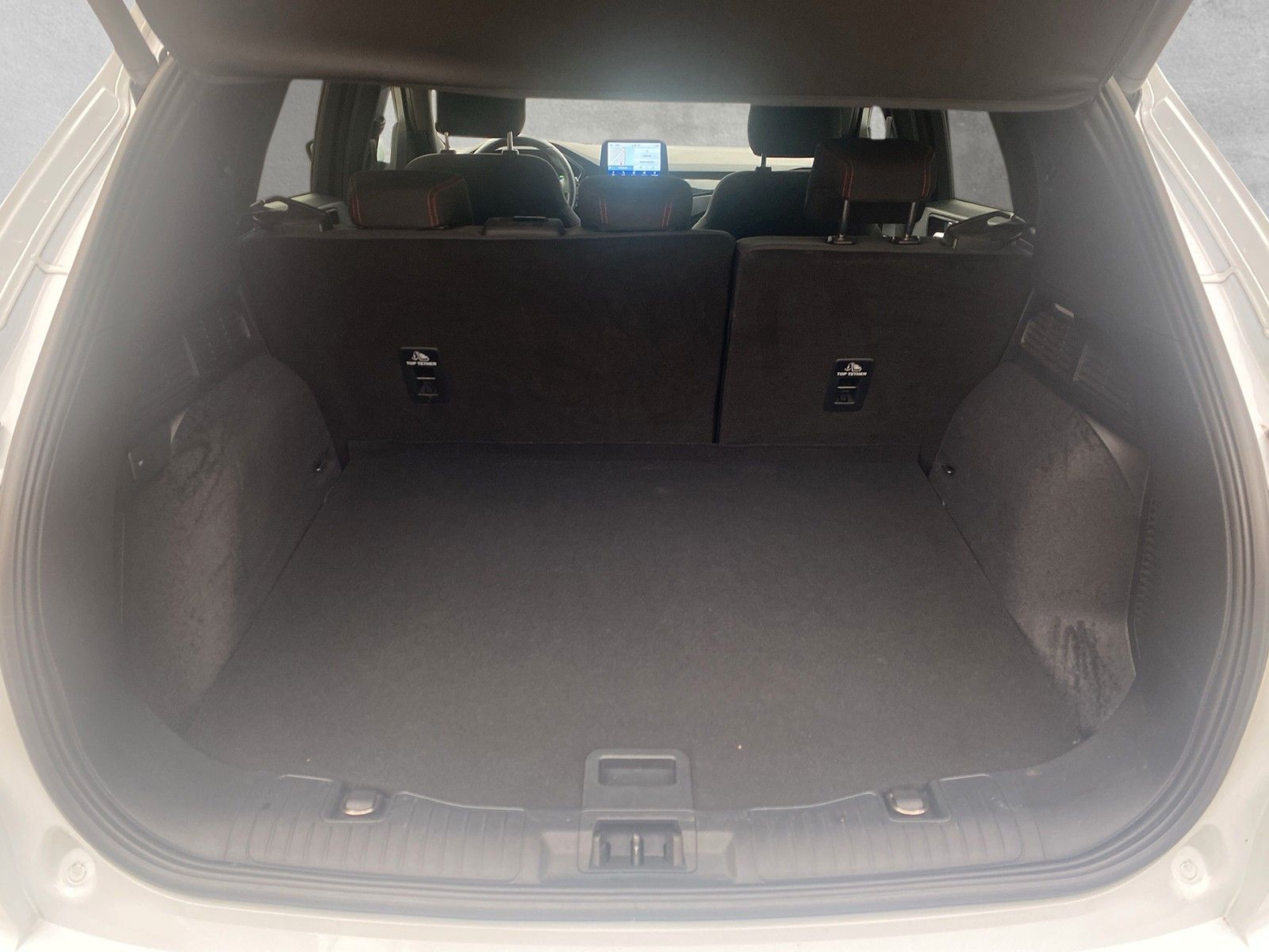 Fahrzeugabbildung Ford Kuga Plug-In Hybrid ST-Line