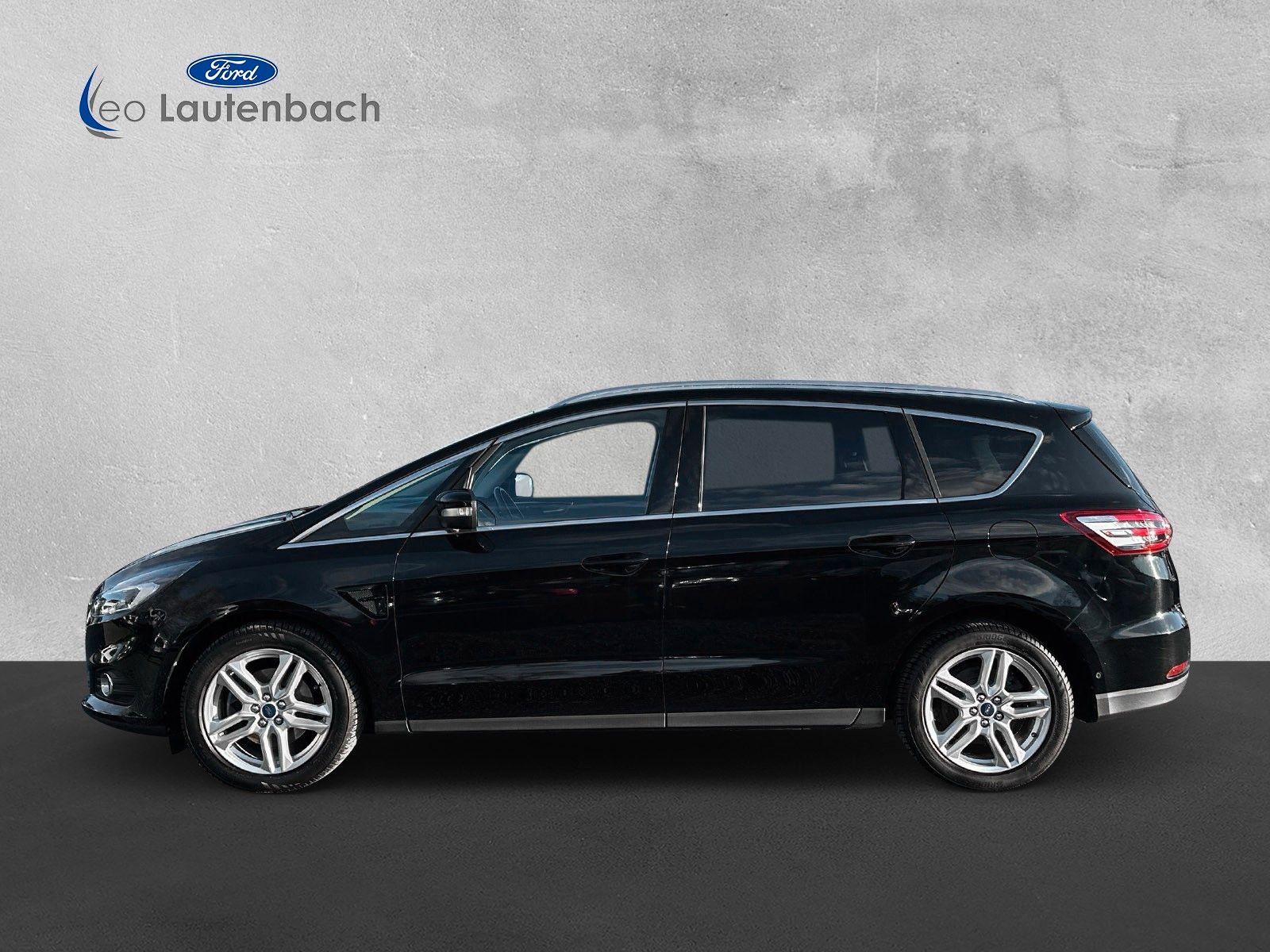 Fahrzeugabbildung Ford S-Max S-MAX Titanium