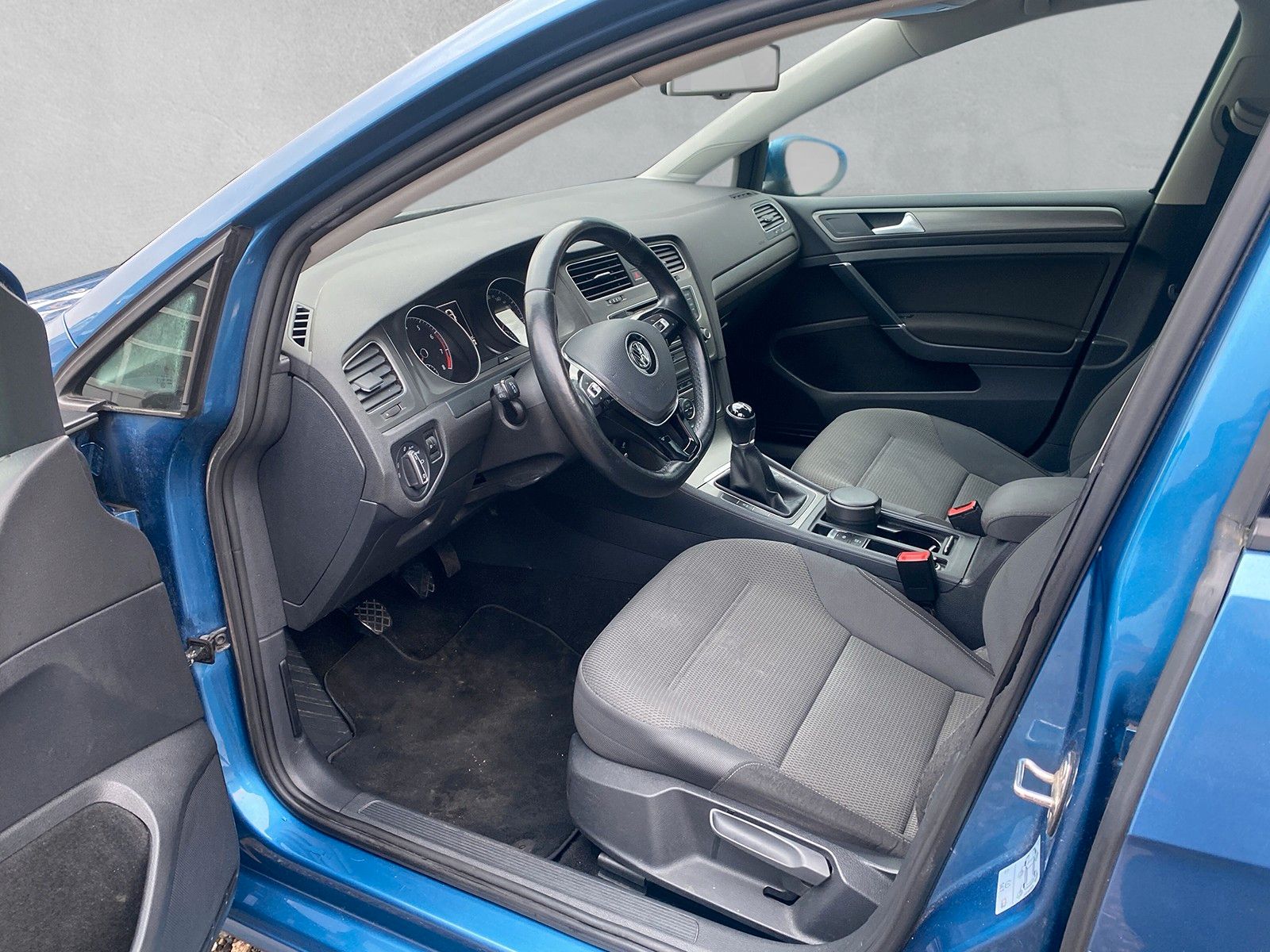 Fahrzeugabbildung Volkswagen Golf VII Variant Comfortline