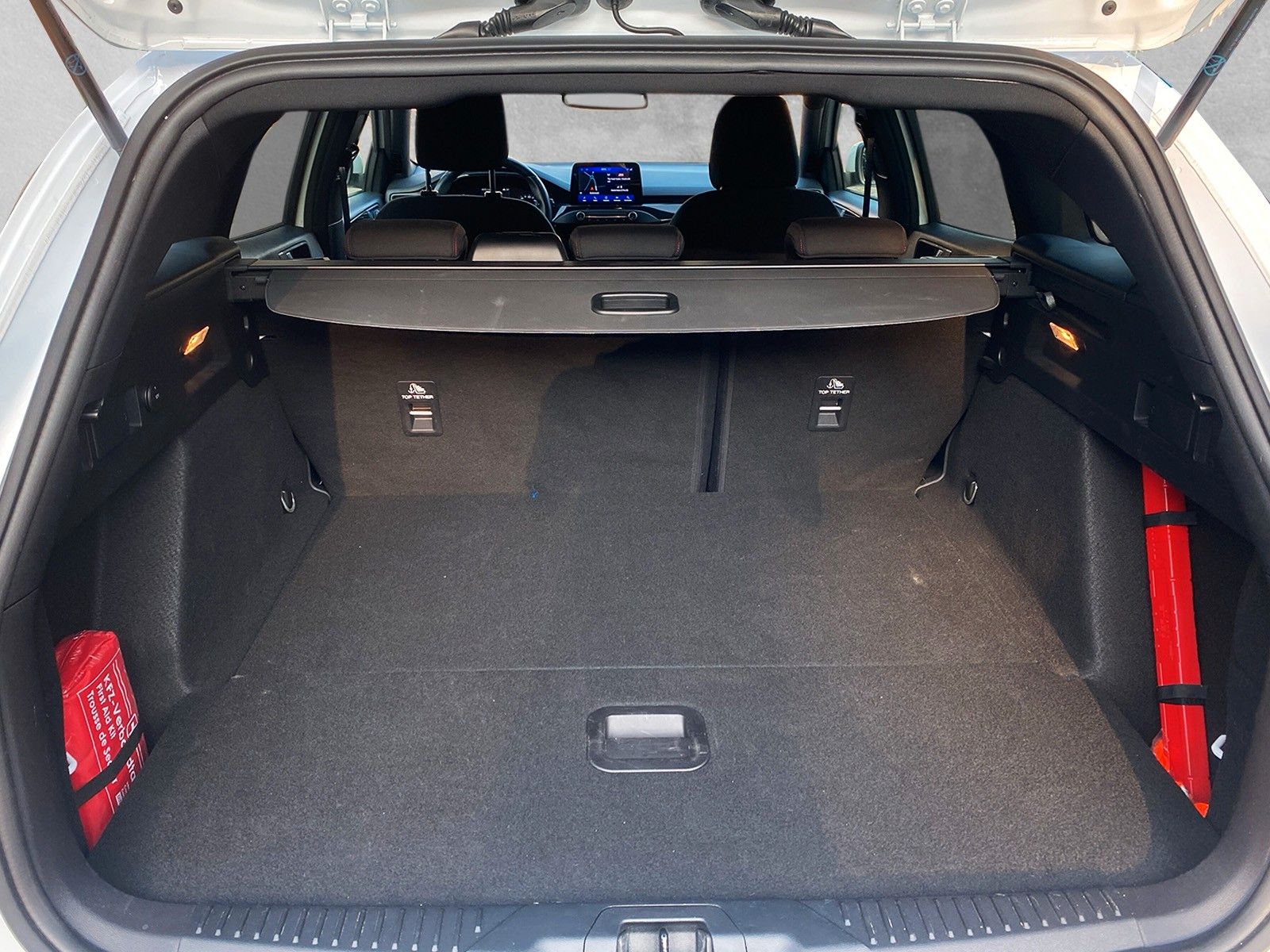Fahrzeugabbildung Ford Focus Turnier ST-Line