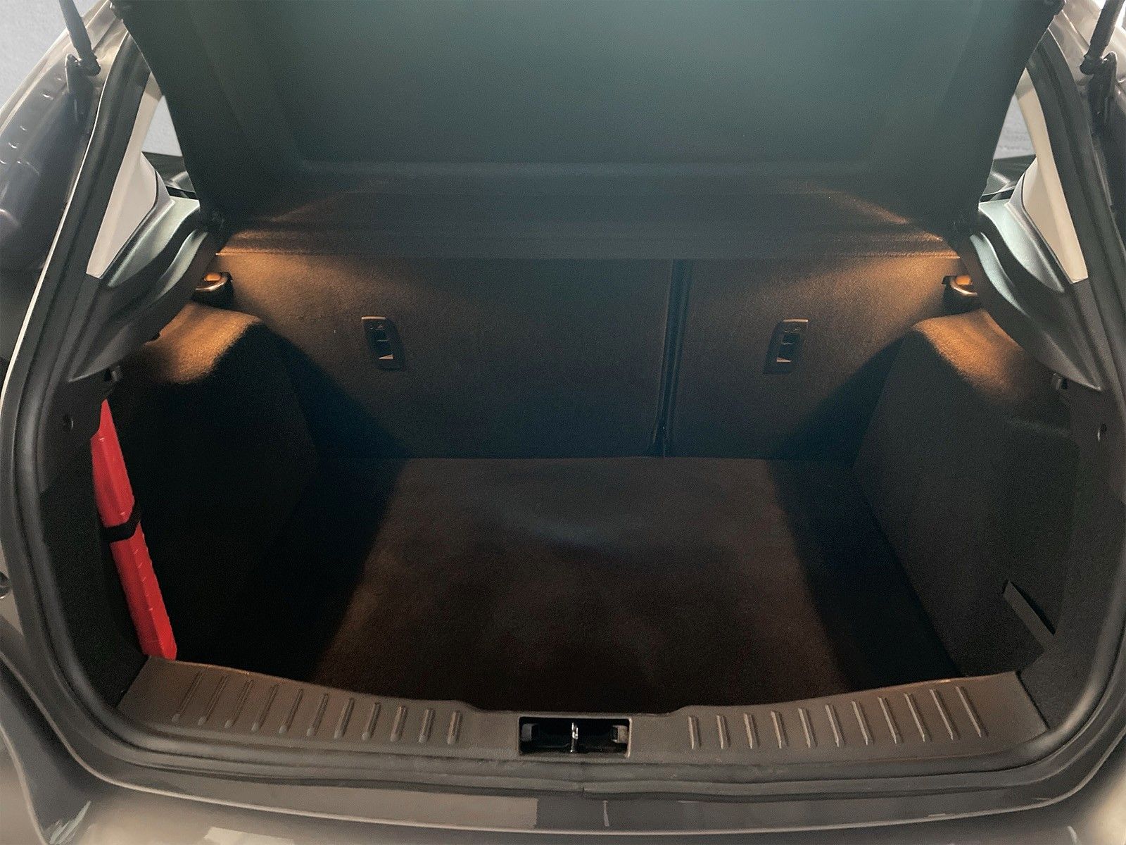 Fahrzeugabbildung Ford Focus Lim. Trend