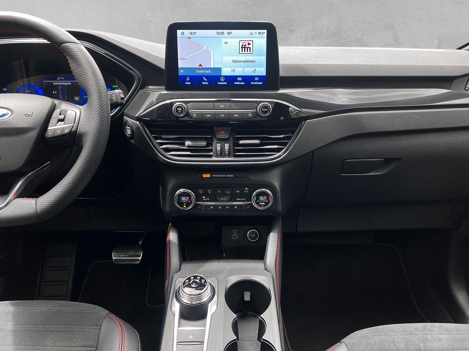 Fahrzeugabbildung Ford Kuga Plug-In Hybrid ST-Line X