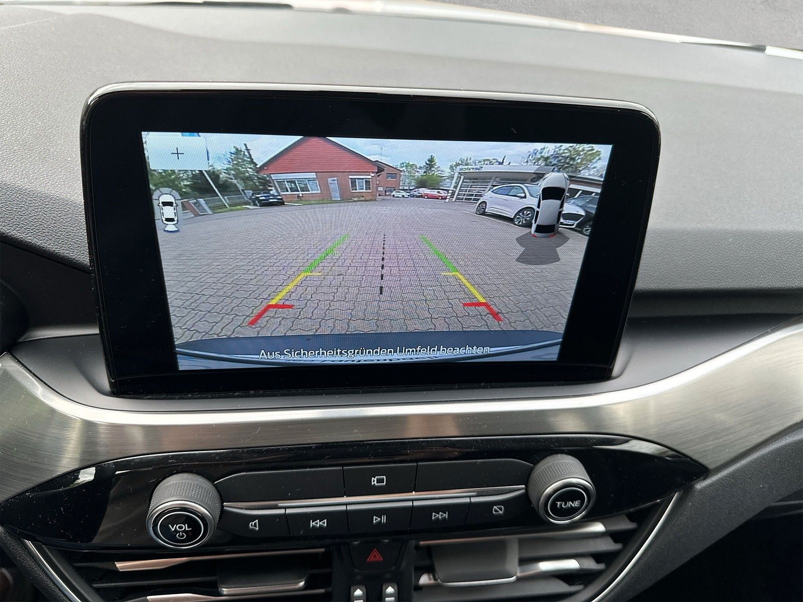 Fahrzeugabbildung Ford Kuga Titanium 2x4