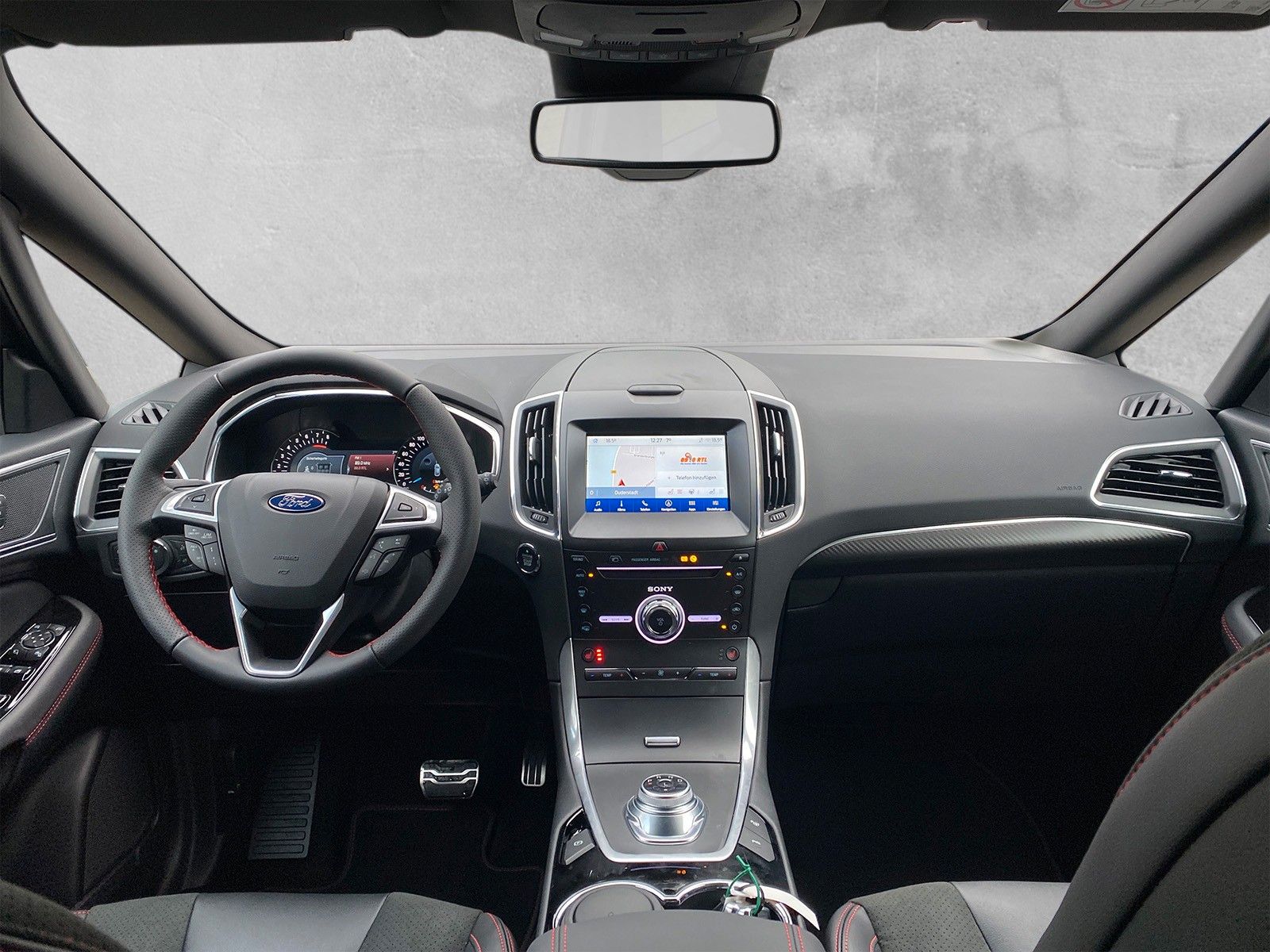 Fahrzeugabbildung Ford S-Max Hybrid ST-Line