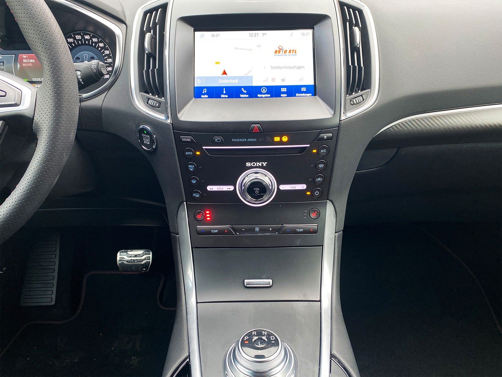 Fahrzeugabbildung Ford S-Max Hybrid ST-Line