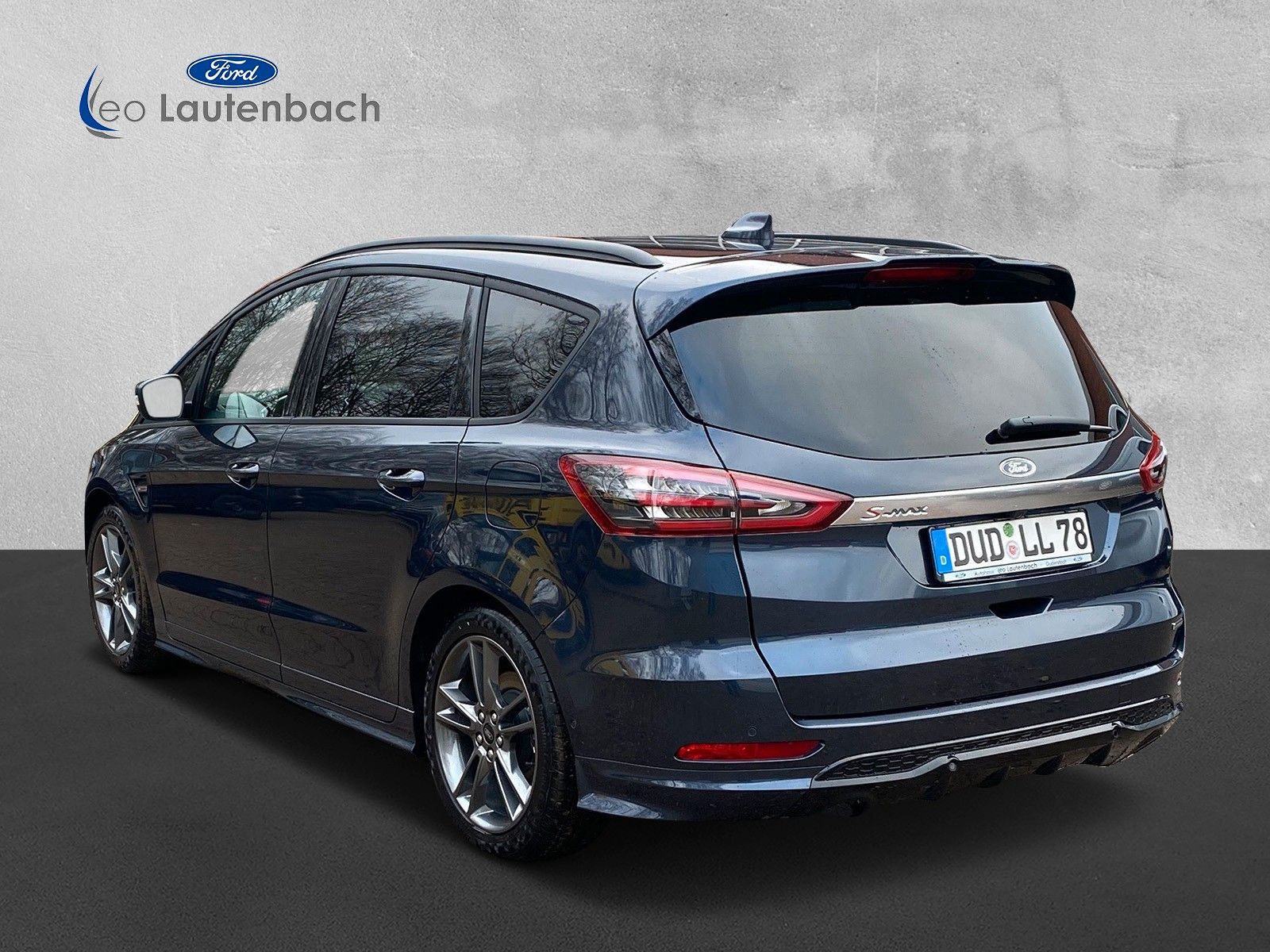 Fahrzeugabbildung Ford S-Max Hybrid ST-Line