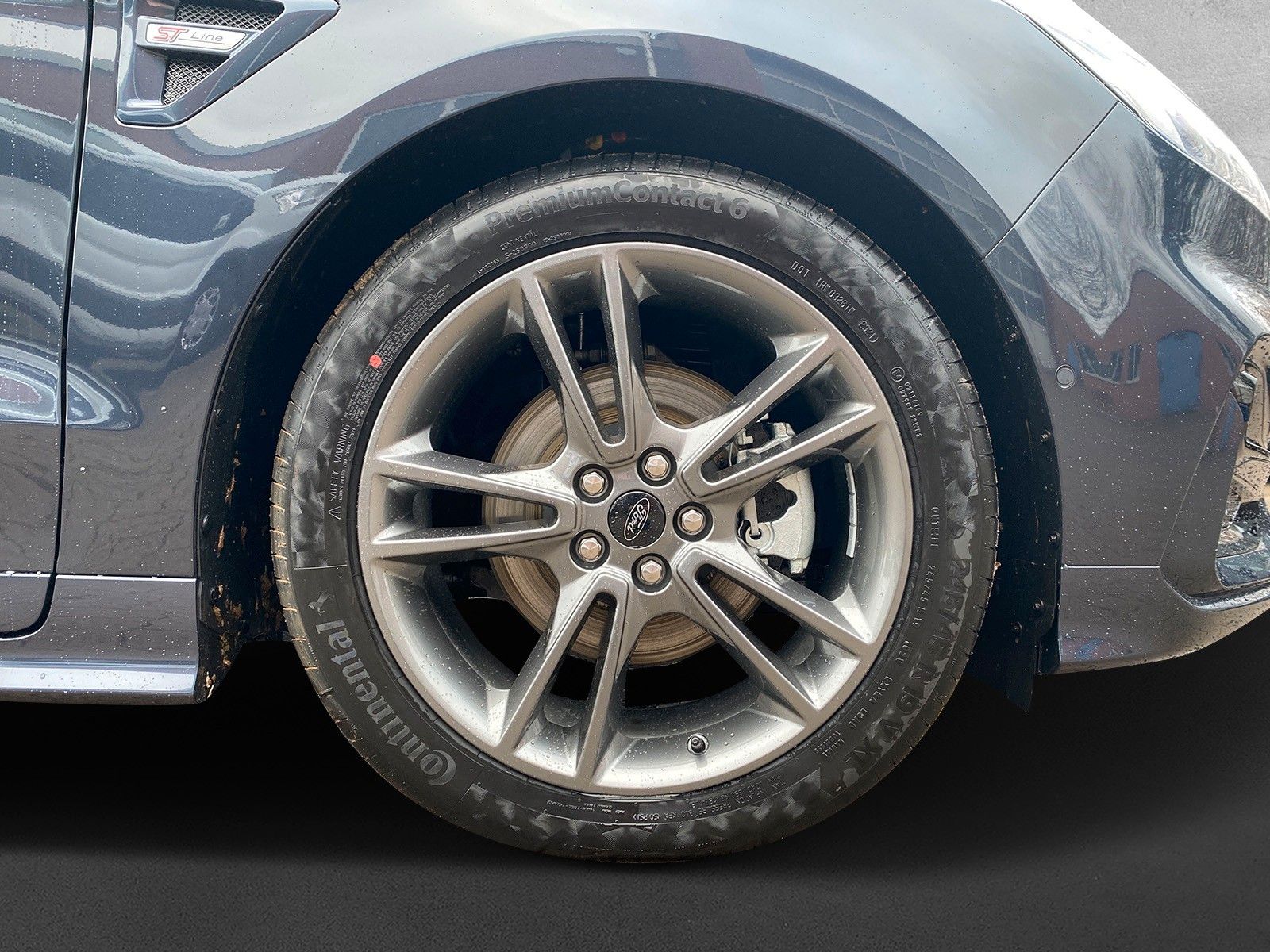 Fahrzeugabbildung Ford S-Max Hybrid ST-Line