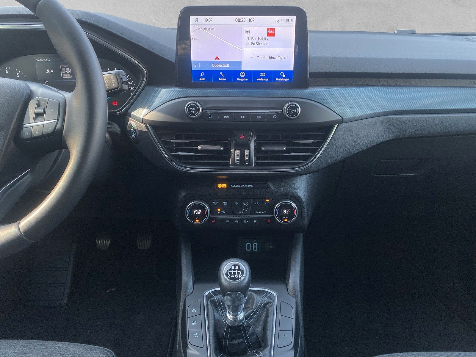 Fahrzeugabbildung Ford Focus Lim. Active
