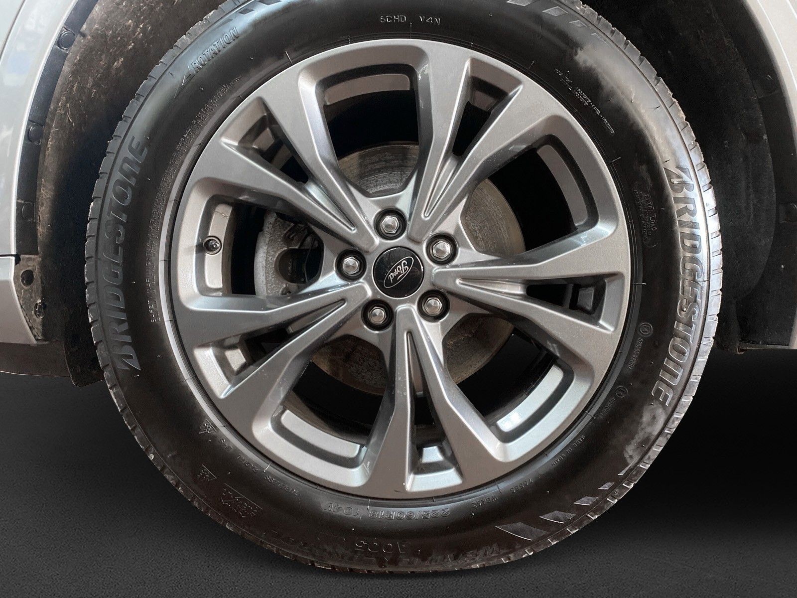 Fahrzeugabbildung Ford Kuga Plug-In Hybrid ST-Line