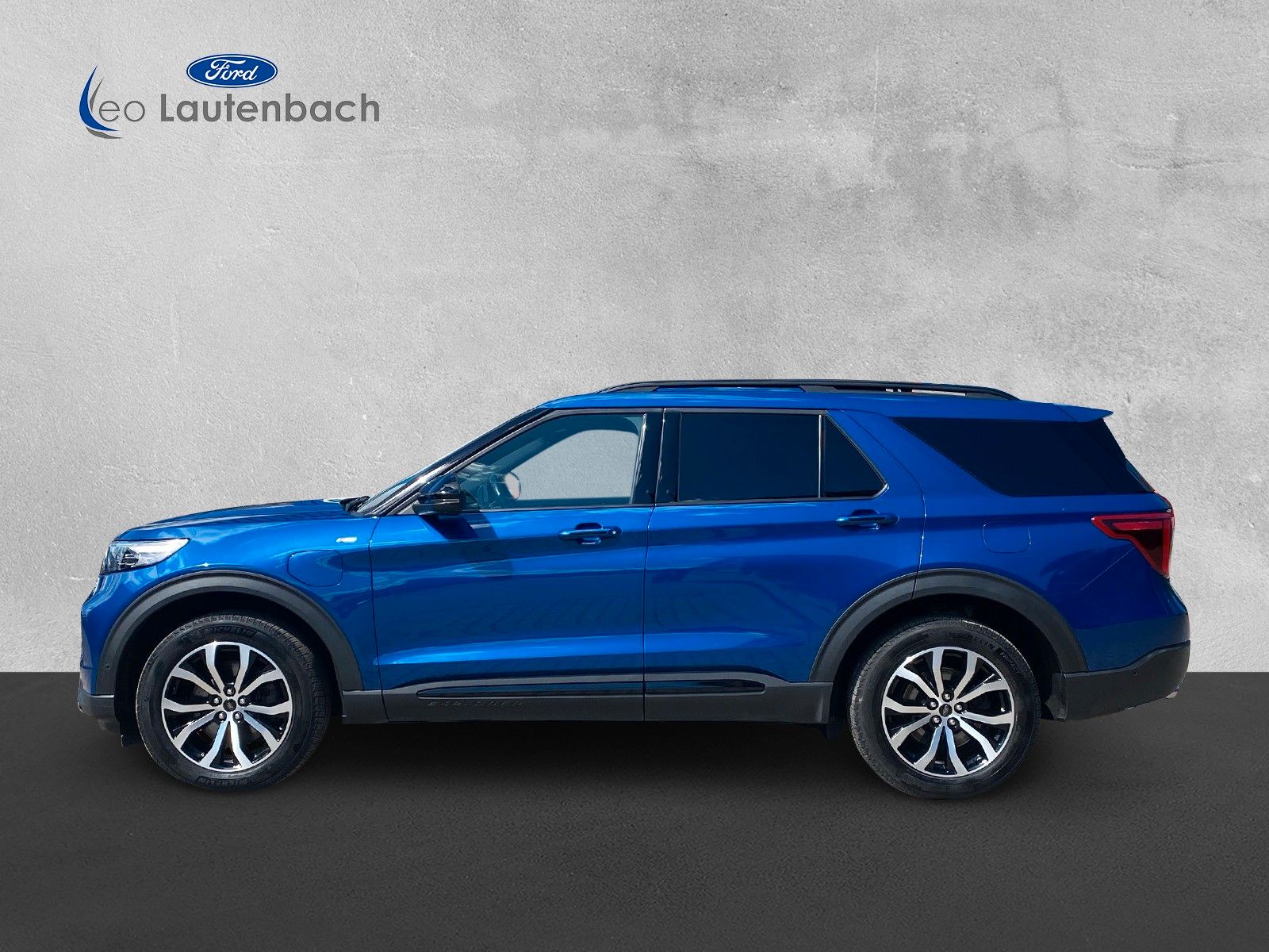 Fahrzeugabbildung Ford Explorer ST-Line Plug-in-Hybrid 4x4
