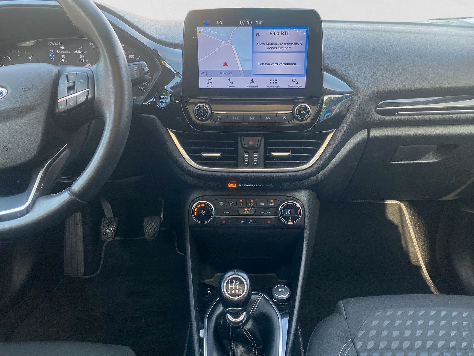 Fahrzeugabbildung Ford Fiesta Titanium