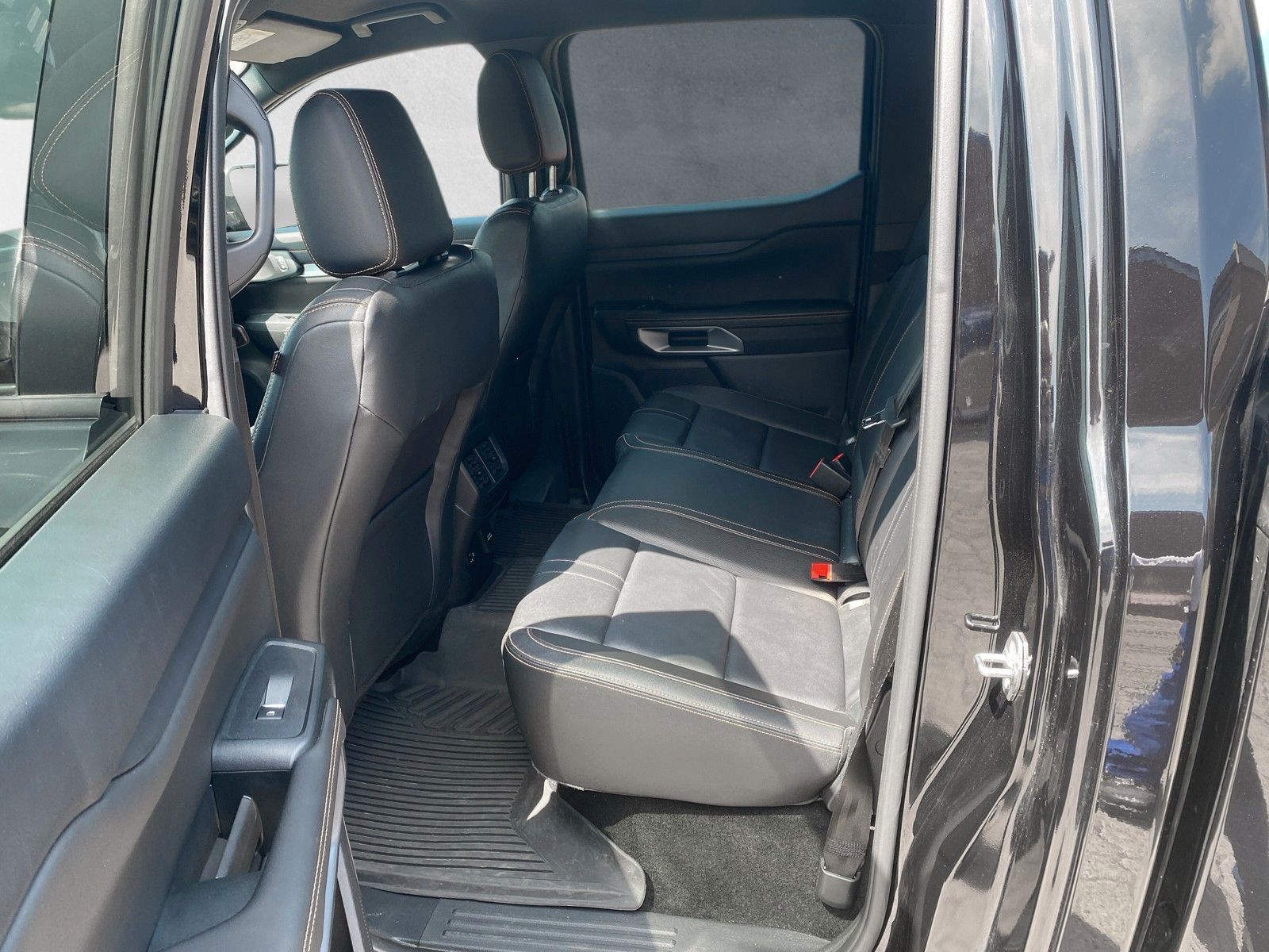Fahrzeugabbildung Ford Ranger Wildtrak e-4WD Doppelkabine