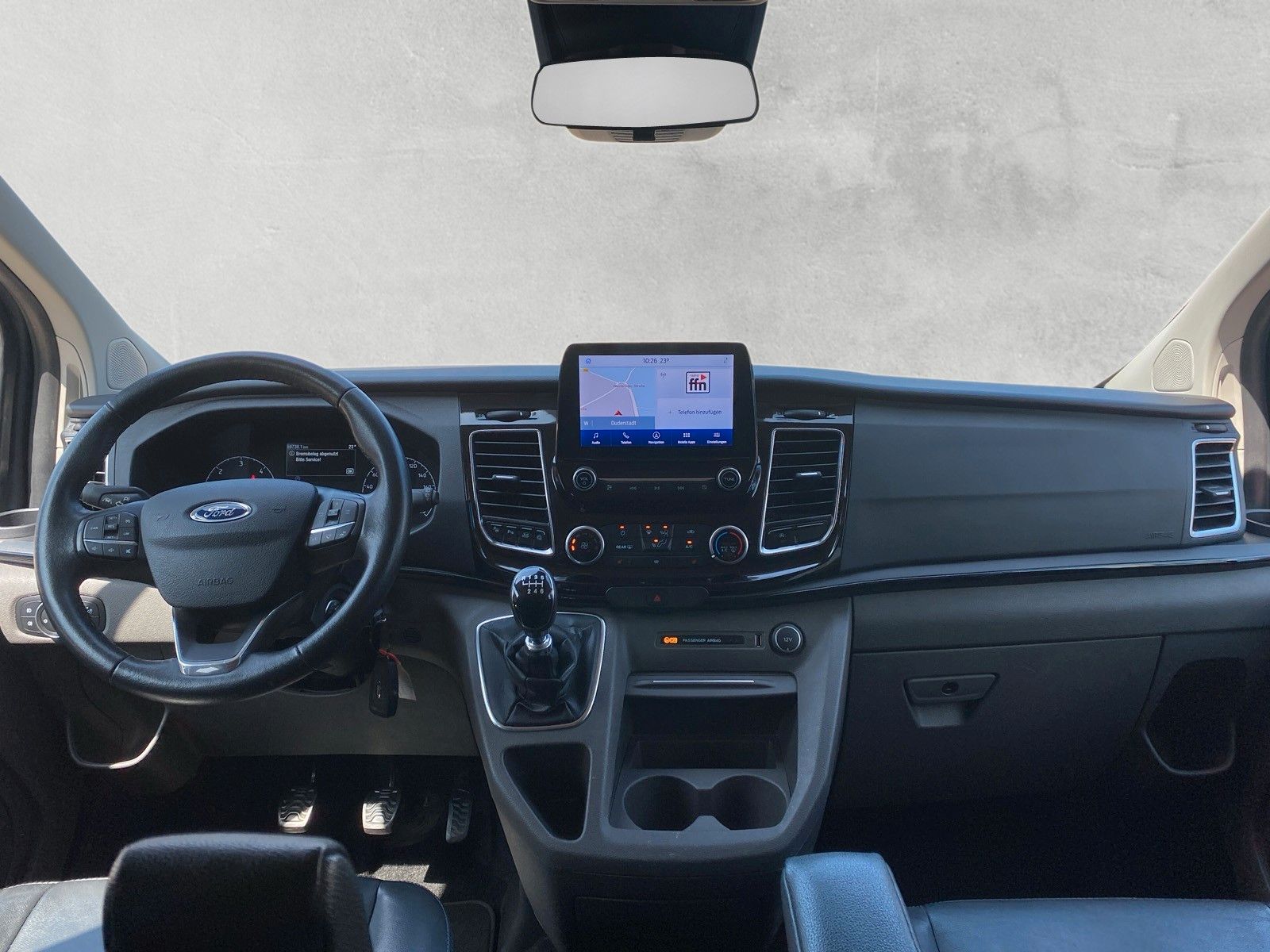 Fahrzeugabbildung Ford Tourneo Custom Sport L1