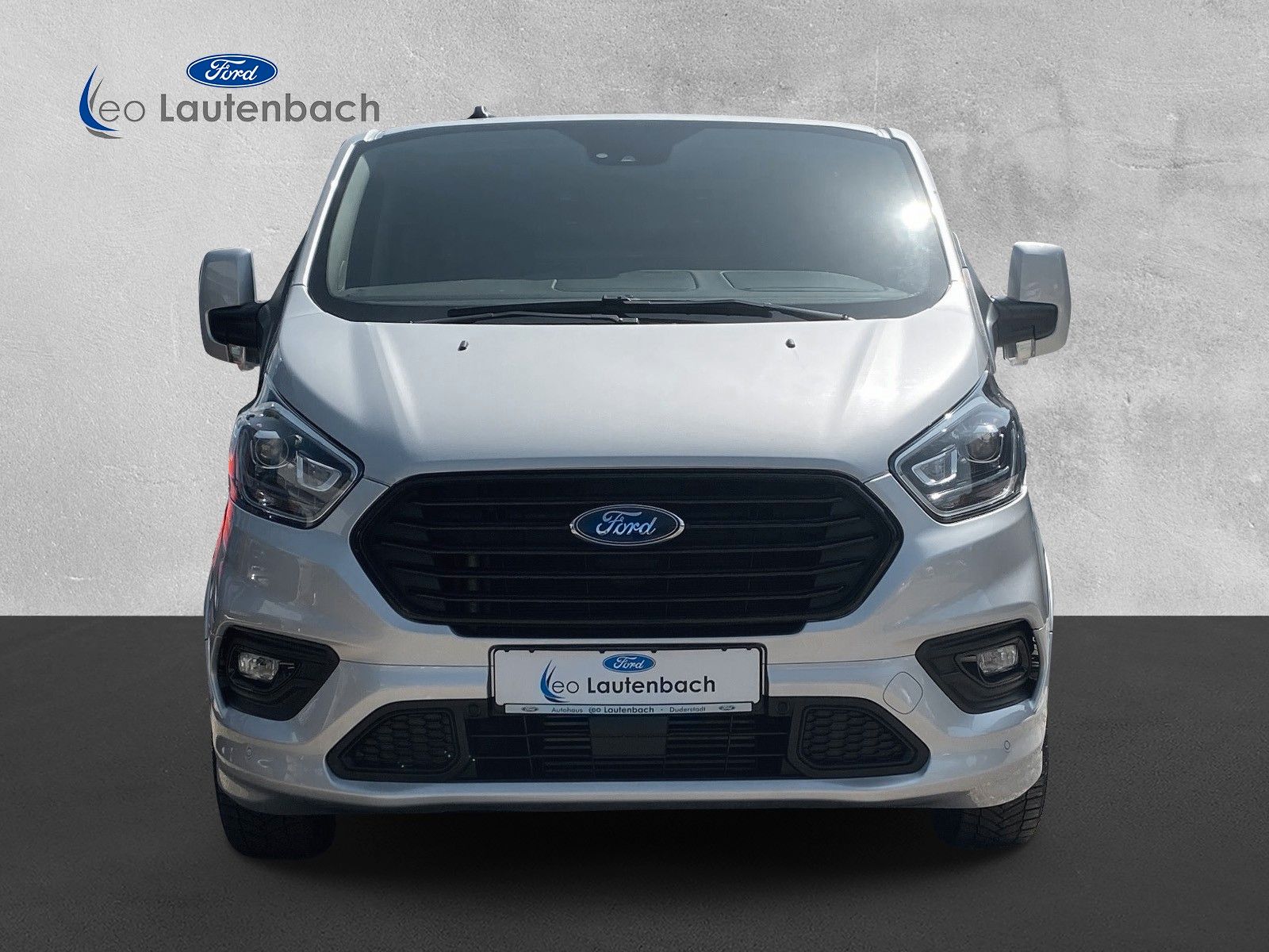 Fahrzeugabbildung Ford Tourneo Custom Sport L1