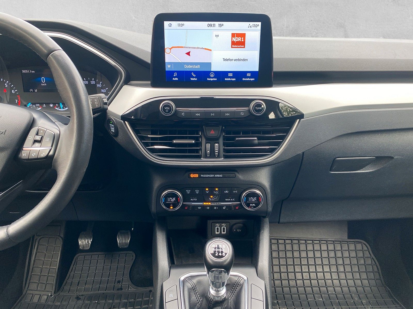 Fahrzeugabbildung Ford Kuga Cool & Connect