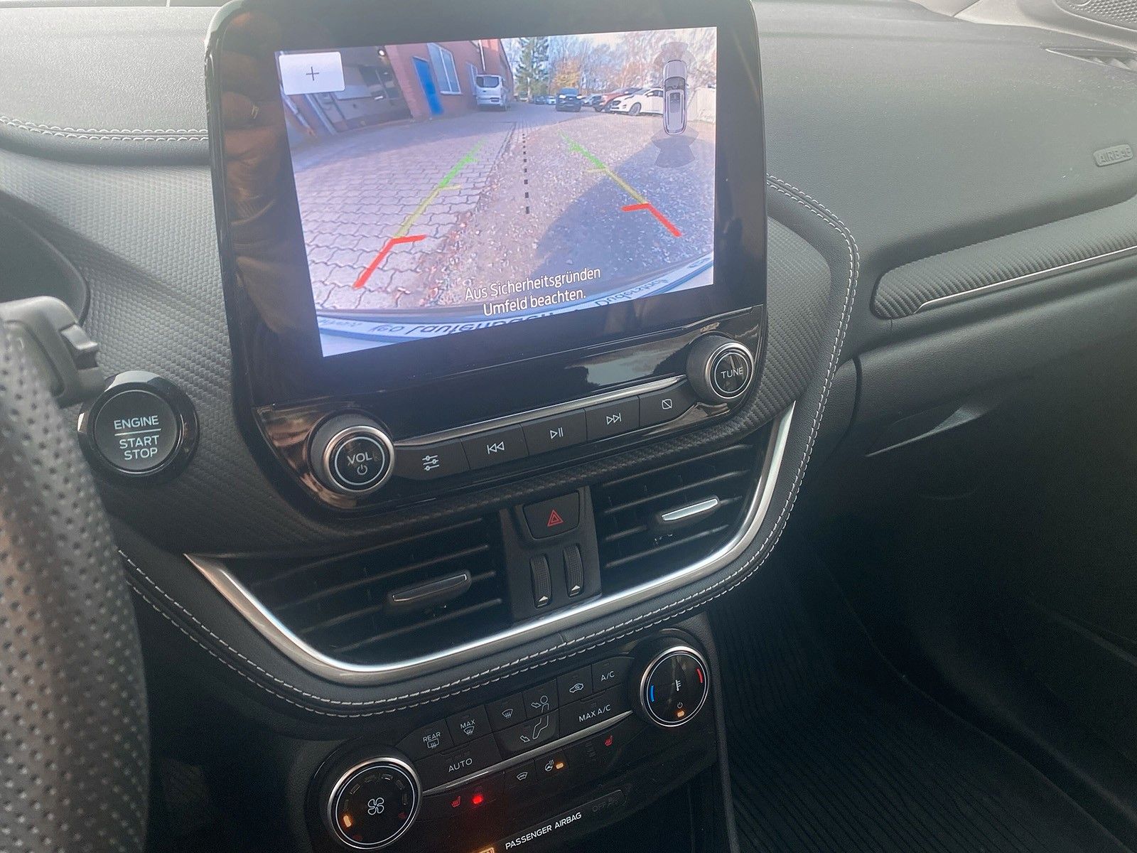 Fahrzeugabbildung Ford Puma ST-Line Vignale Massage