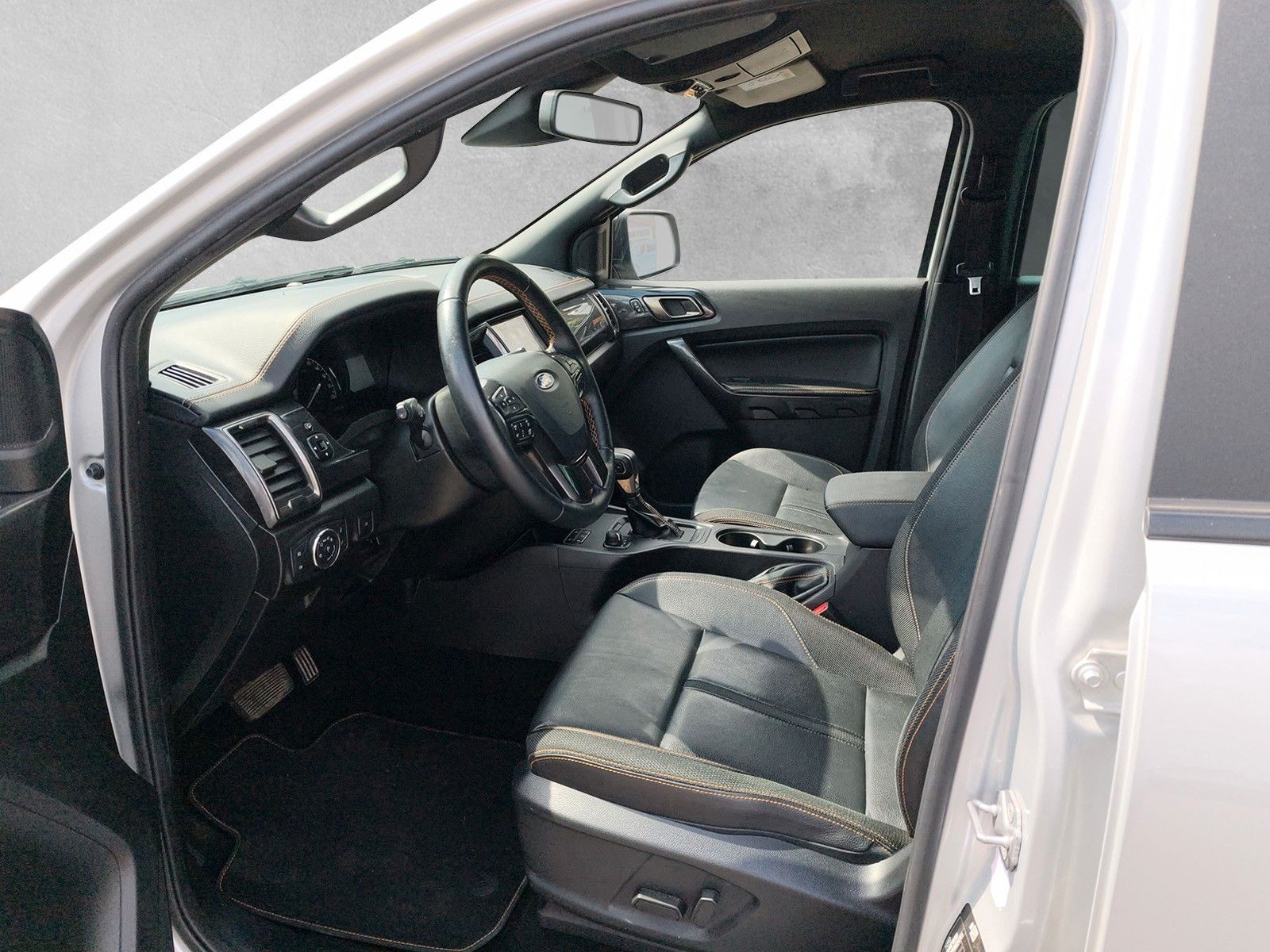 Fahrzeugabbildung Ford Ranger Wildtrak Doppelkabine 4x4