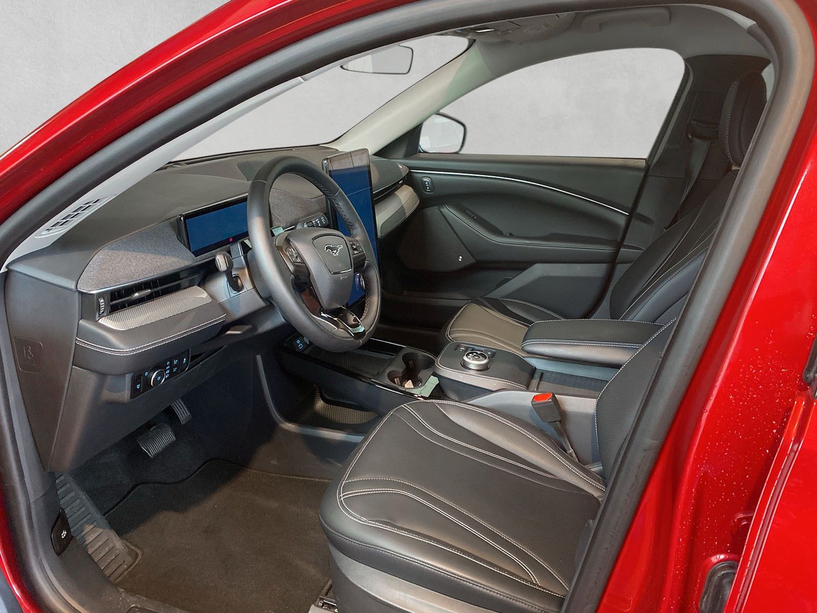 Fahrzeugabbildung Ford Mustang Mach-E