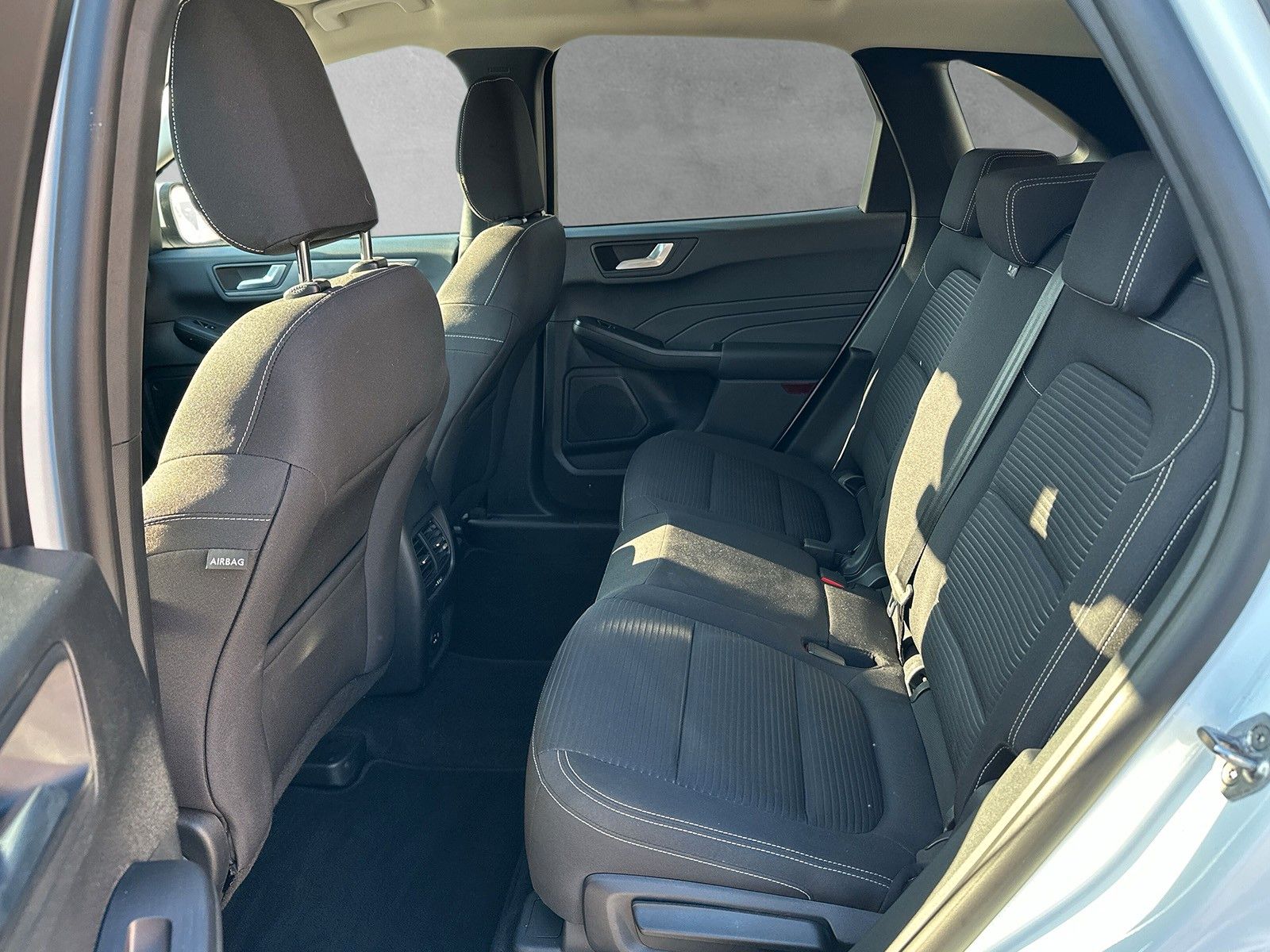 Fahrzeugabbildung Ford Kuga Plug-In Hybrid Titanium