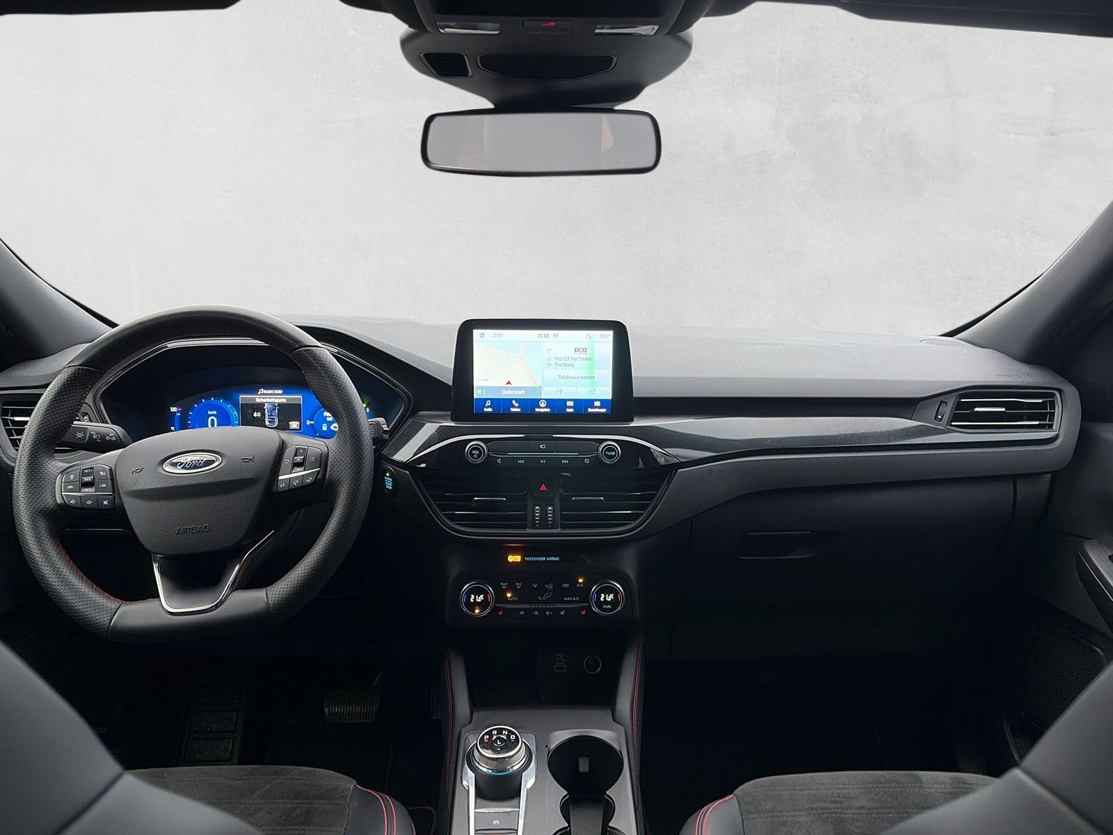 Fahrzeugabbildung Ford Kuga Plug-In Hybrid ST-Line X