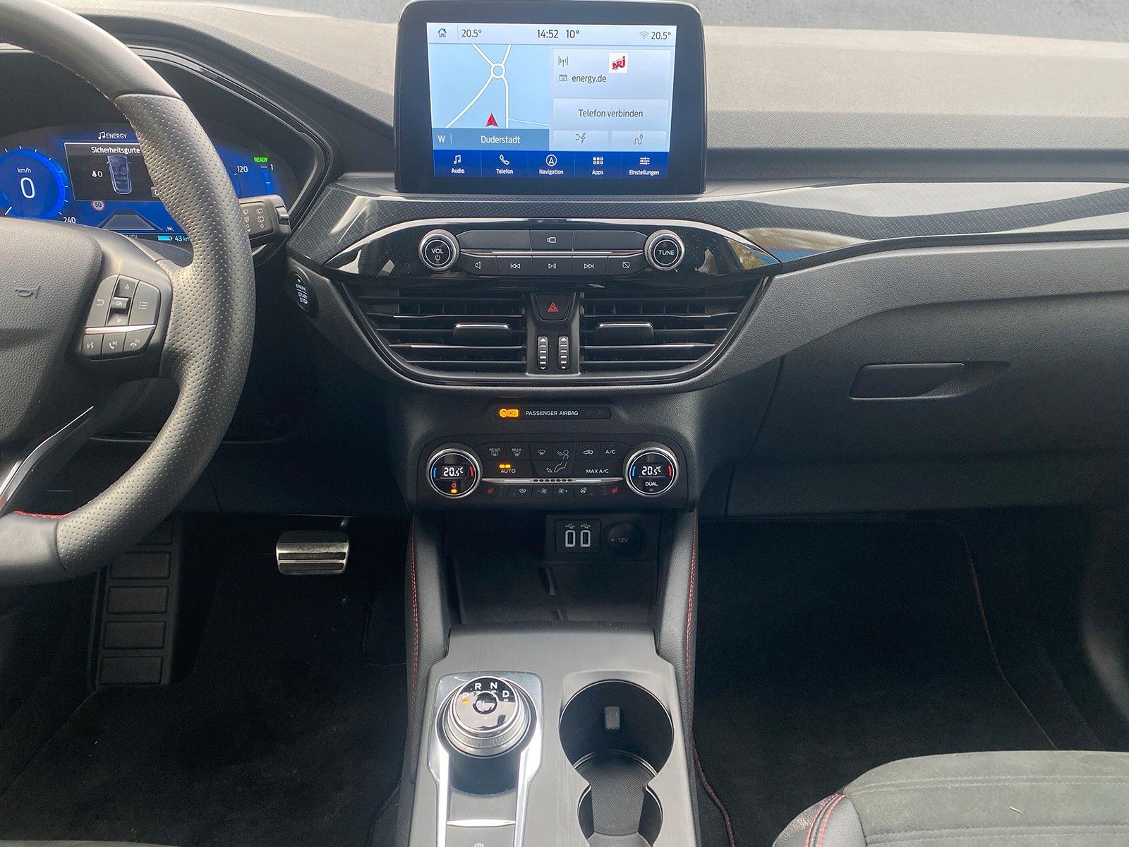 Fahrzeugabbildung Ford Kuga Plug-In Hybrid ST-Line X