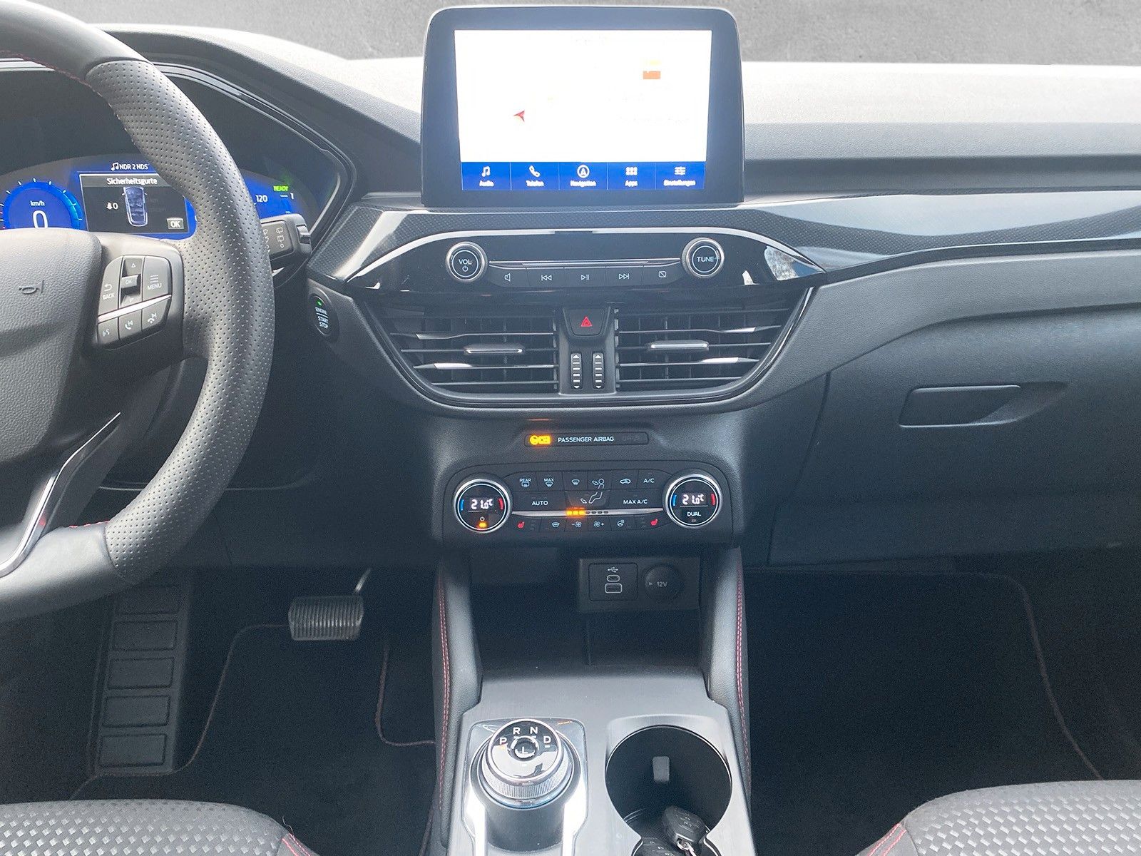 Fahrzeugabbildung Ford Kuga Plug-In Hybrid ST-Line