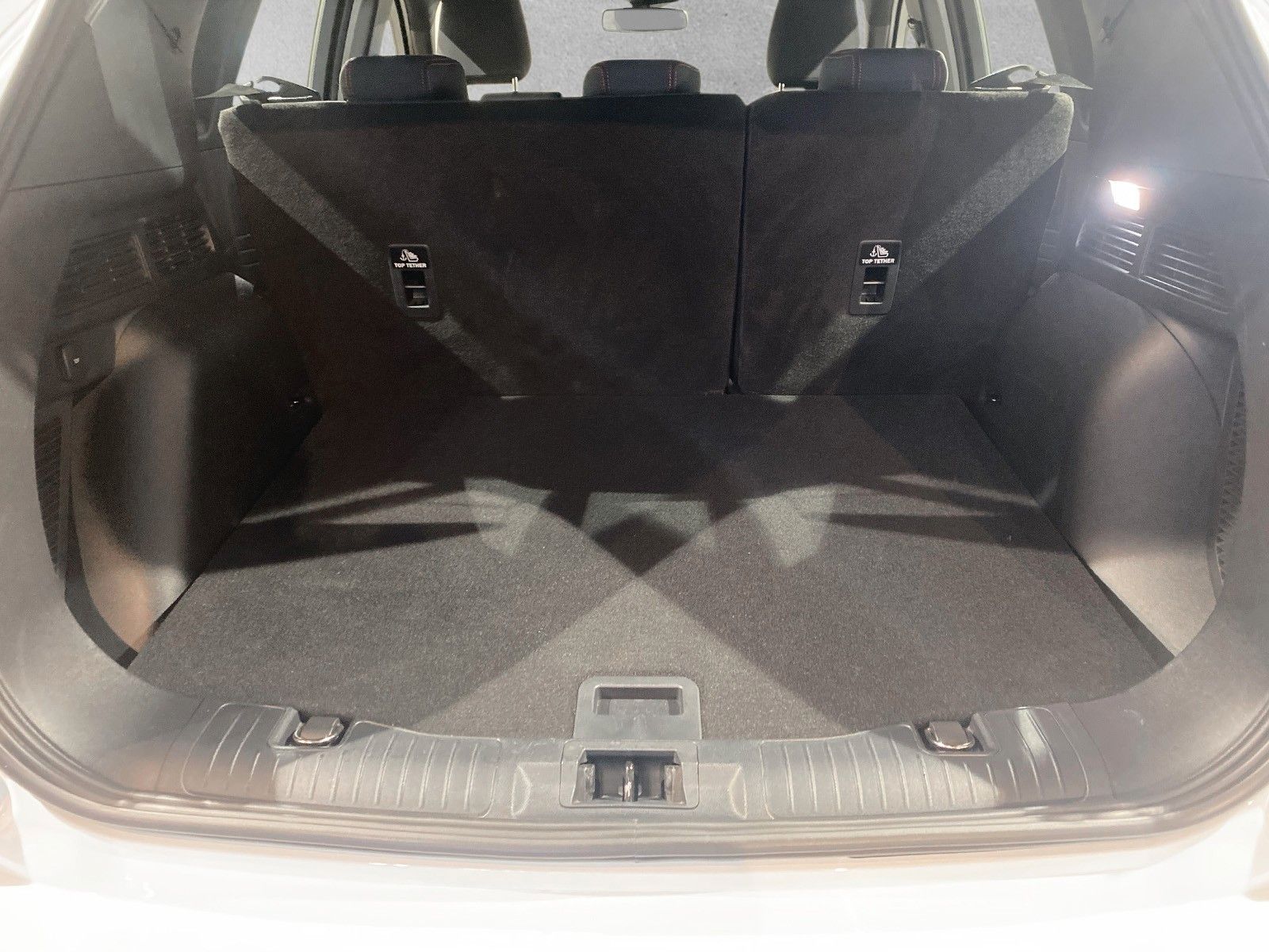 Fahrzeugabbildung Ford Kuga Plug-In Hybrid ST-Line
