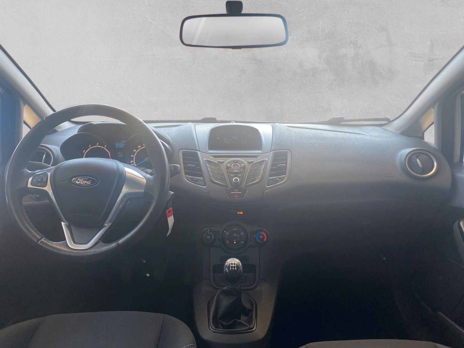 Fahrzeugabbildung Ford Fiesta Trend 3-türig