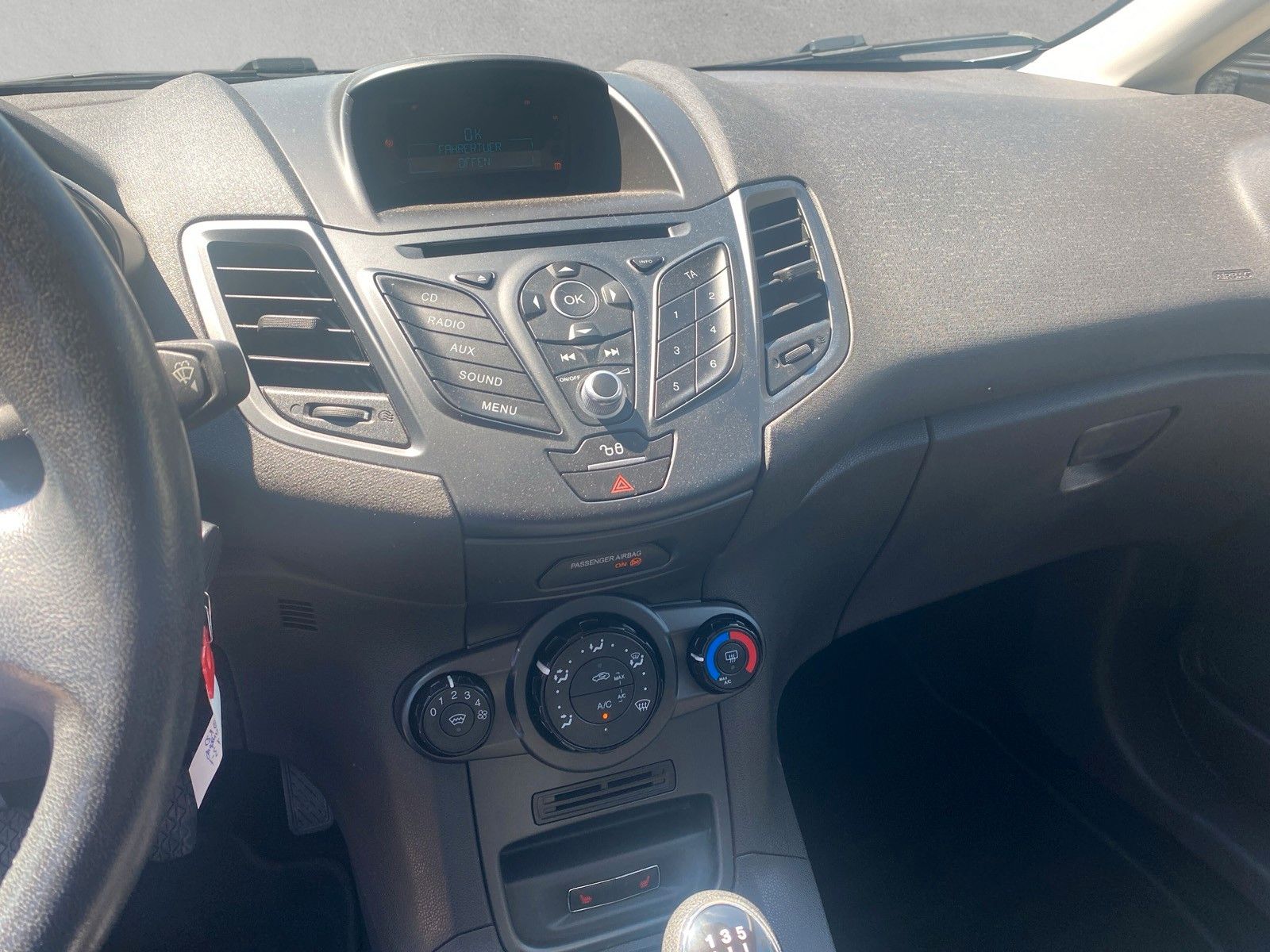 Fahrzeugabbildung Ford Fiesta Trend 3-türig
