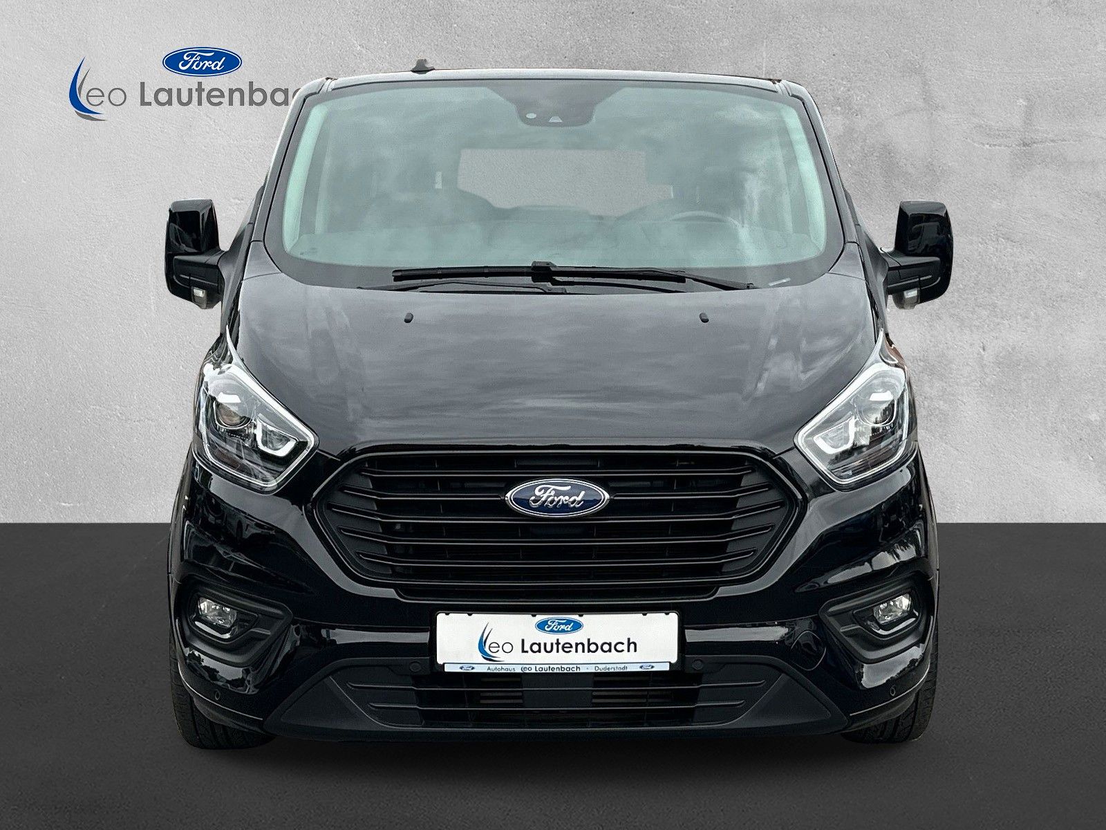 Fahrzeugabbildung Ford Tourneo Custom Titanium X L1