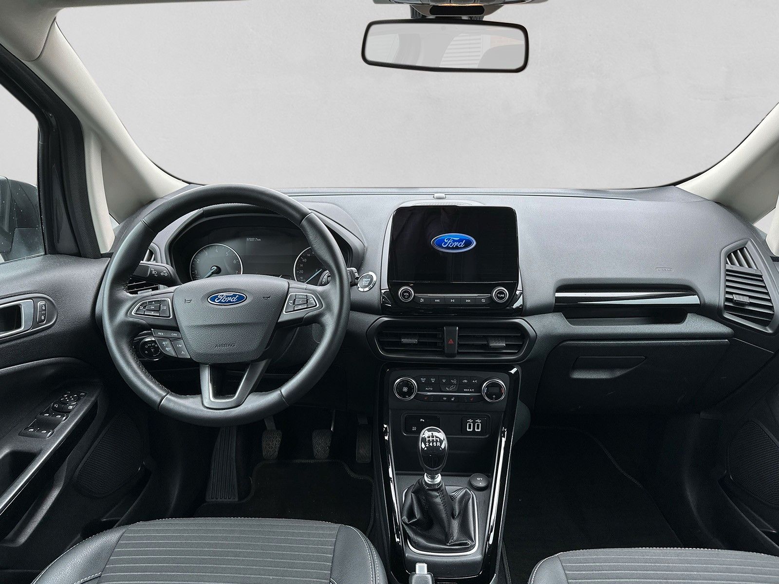 Fahrzeugabbildung Ford EcoSport Titanium X