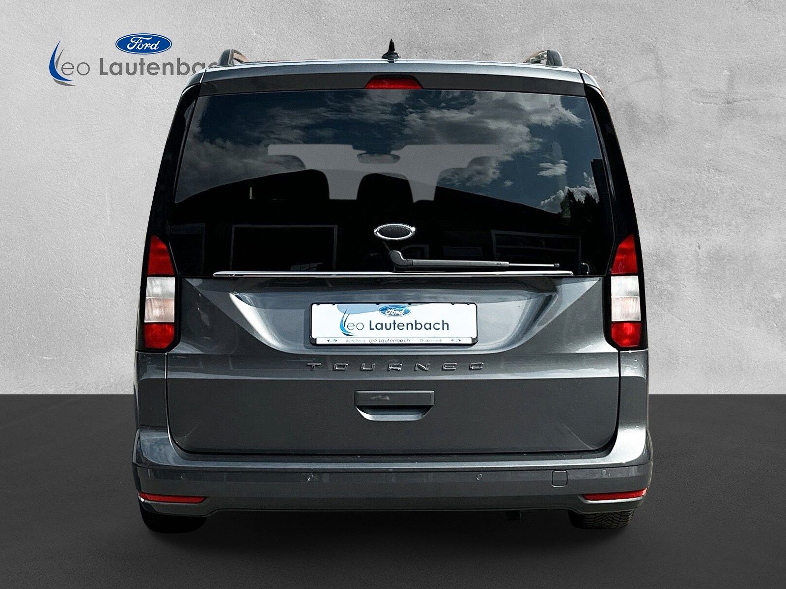 Fahrzeugabbildung Ford Grand Tourneo Connect Titanium