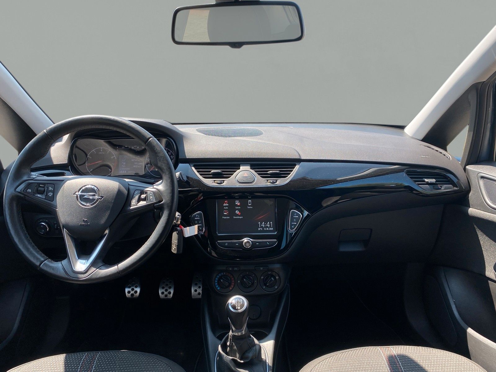 Fahrzeugabbildung Opel Corsa E Color Edition